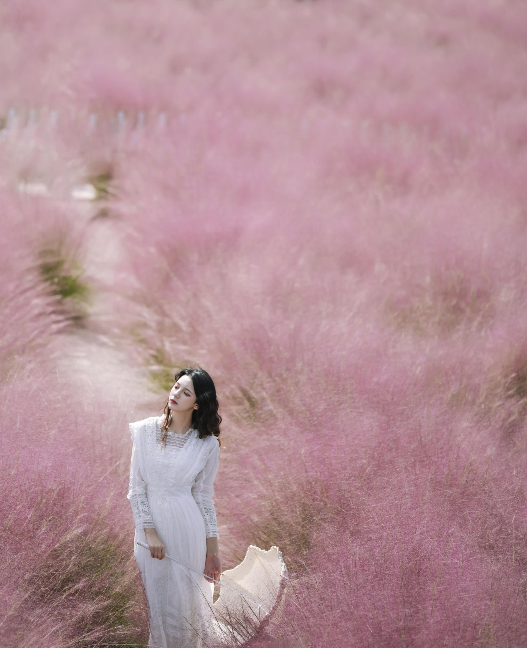 Enyyyn – 《粉色的烂漫》[21P]