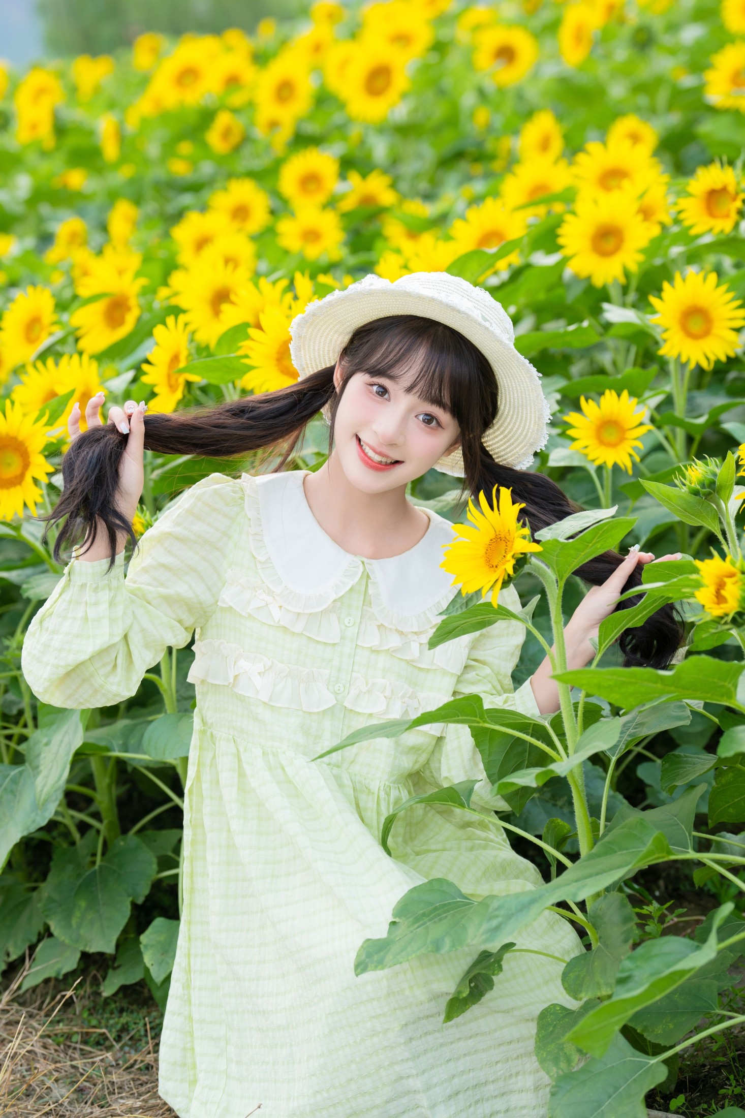夏芋小年 – 《永远明媚》[20P]