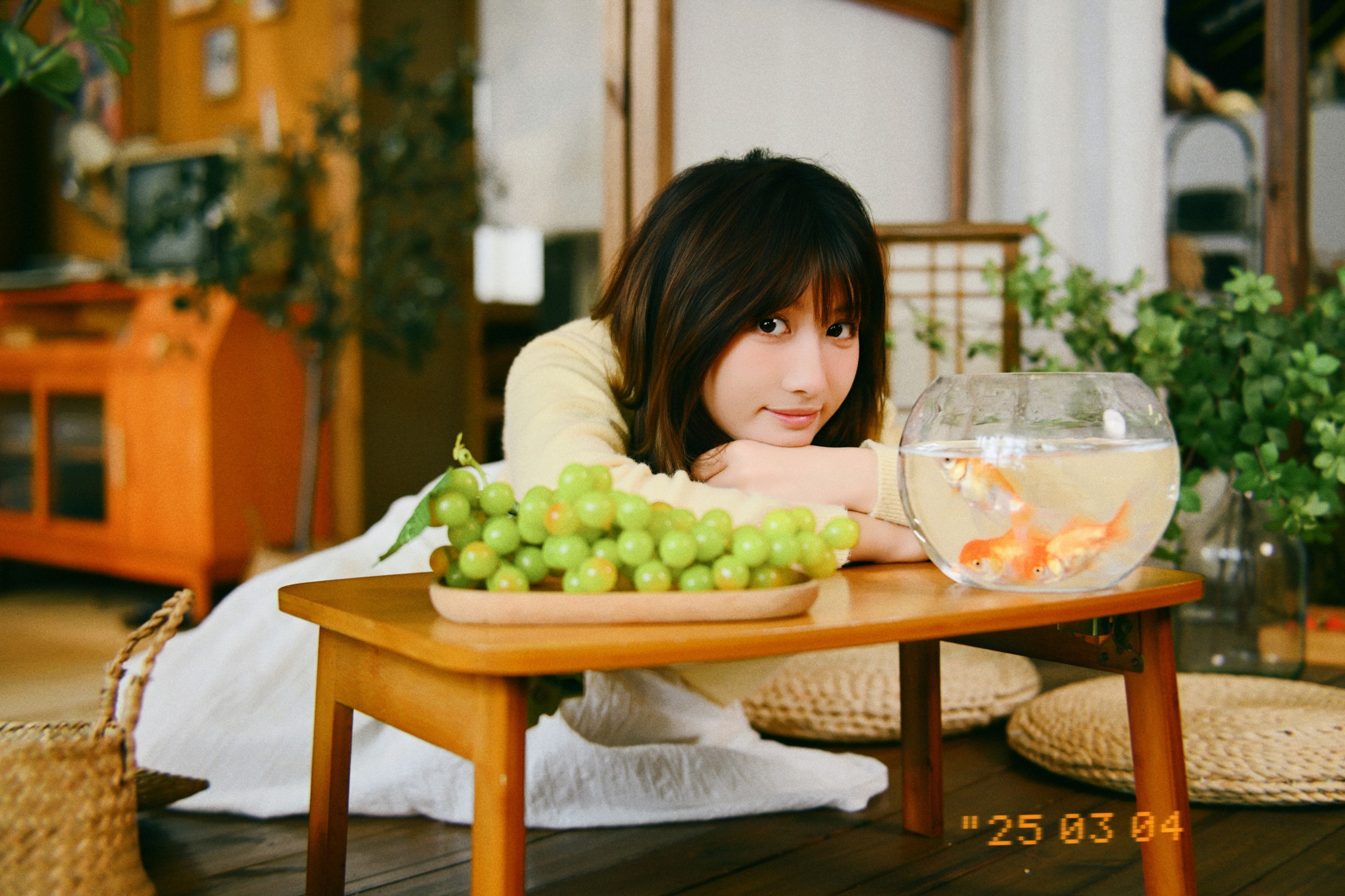 泡泡小咩 – 《初春少女正在发芽》[22P]