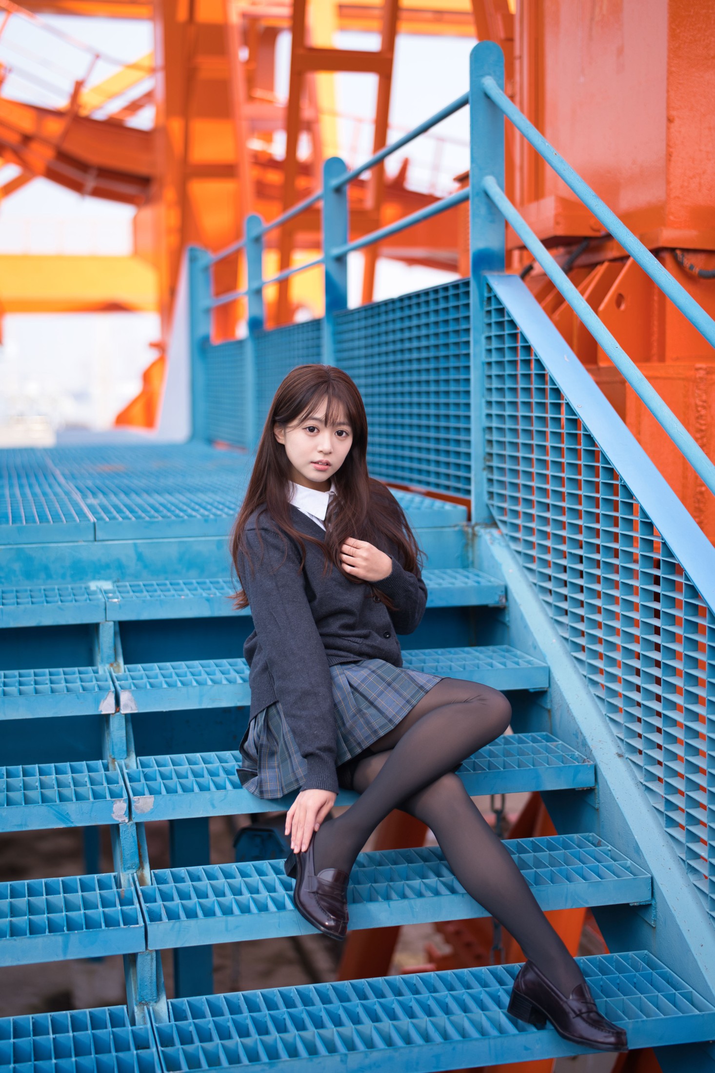 小亿 – 《jk工业风》[48P]