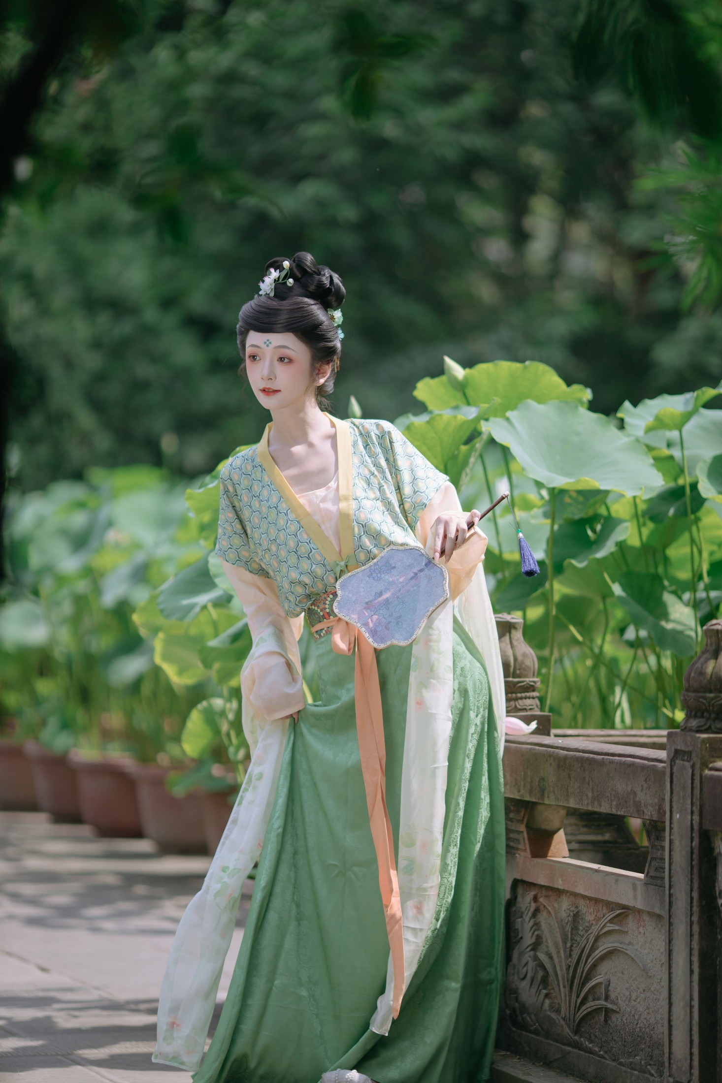 赤嫣在这里 – 《唐朝的一个午后》[21P]