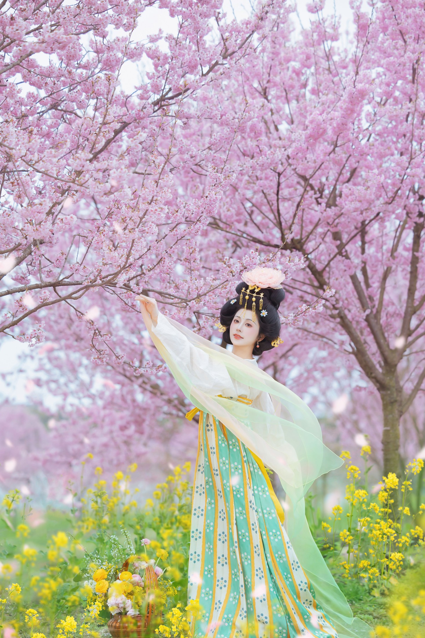 是雨诗呀 – 《踏青赏花实录》[13P]