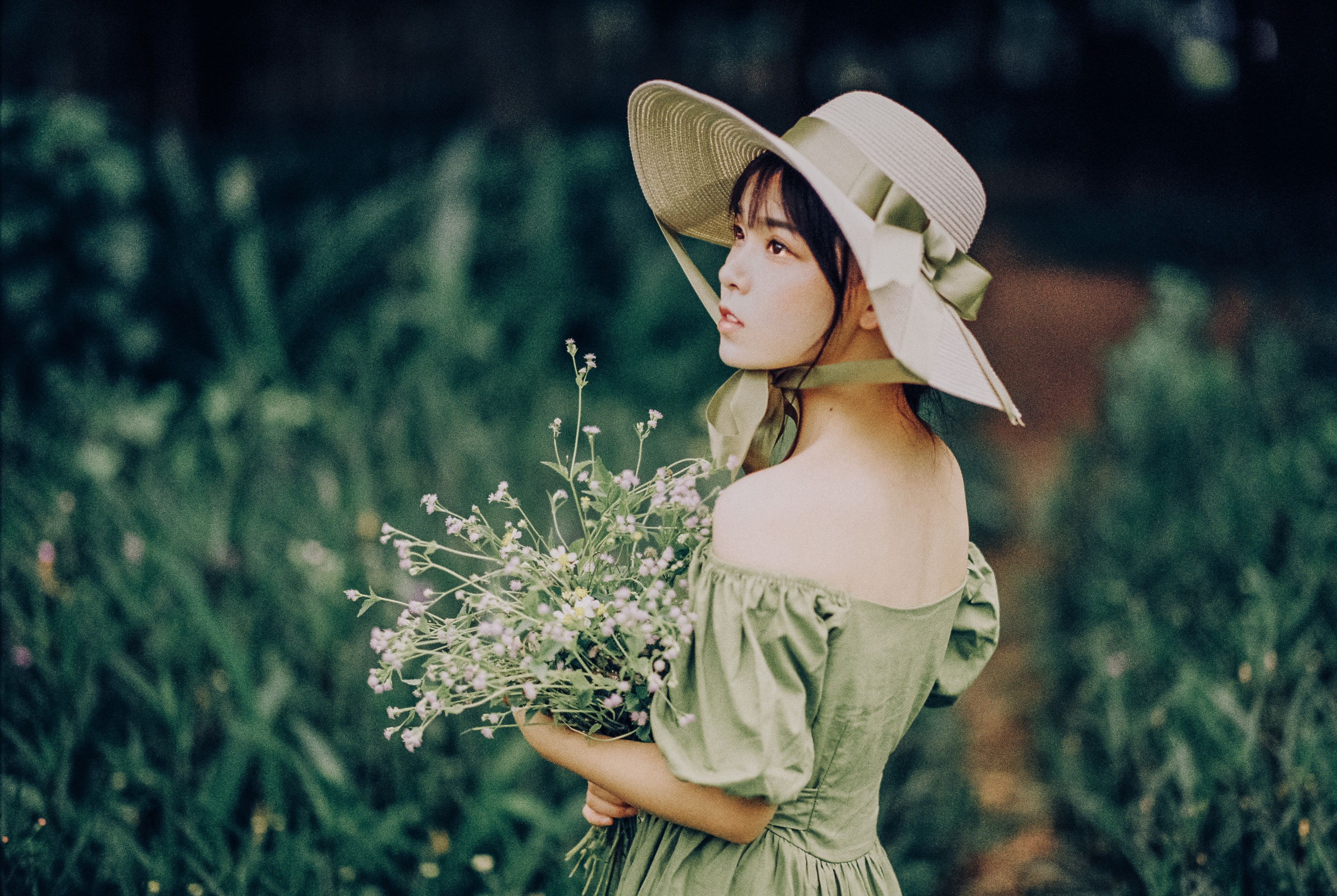 悠然Hime – 《野花的季节》[25P]