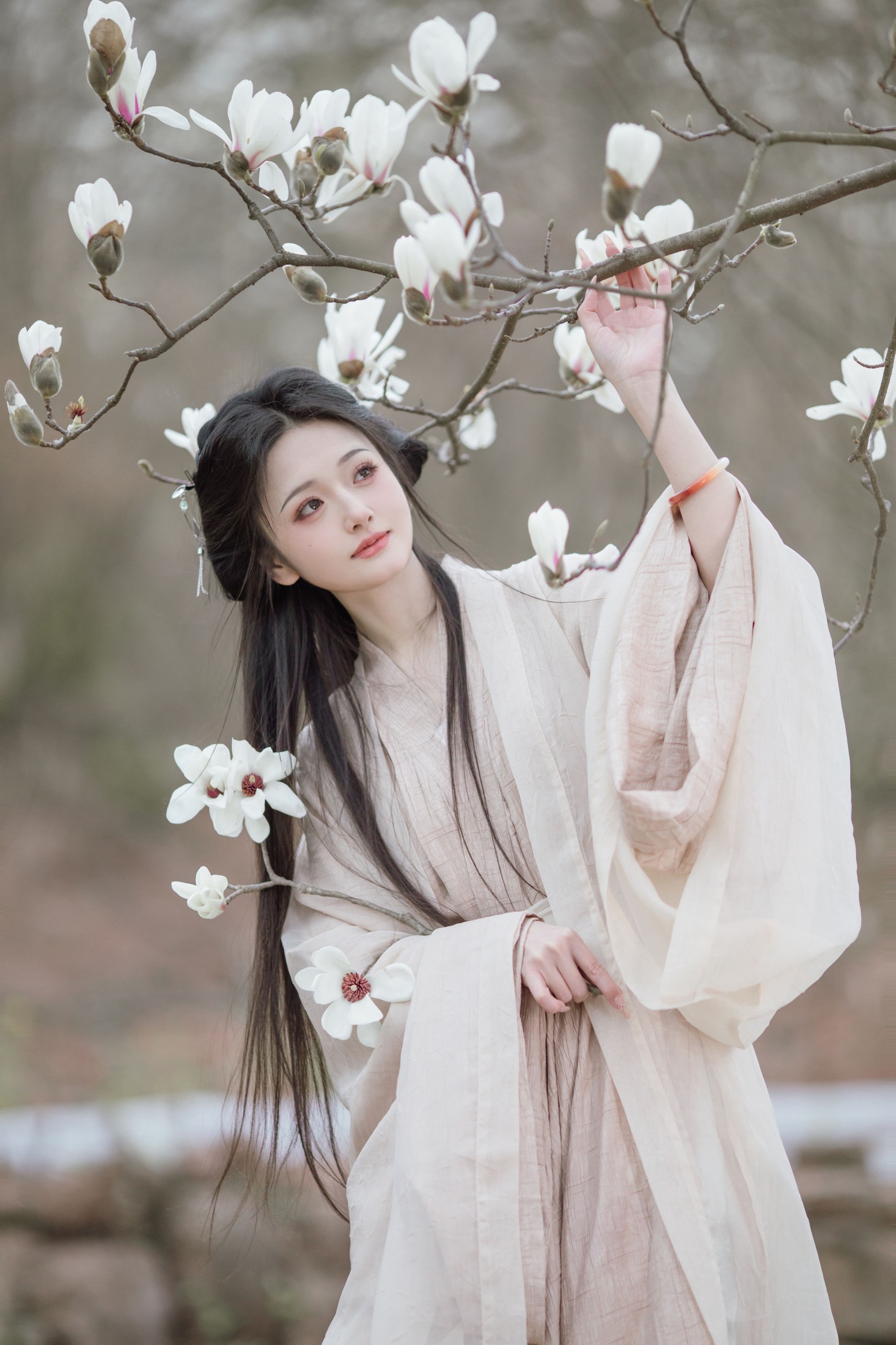 风动暗香浓