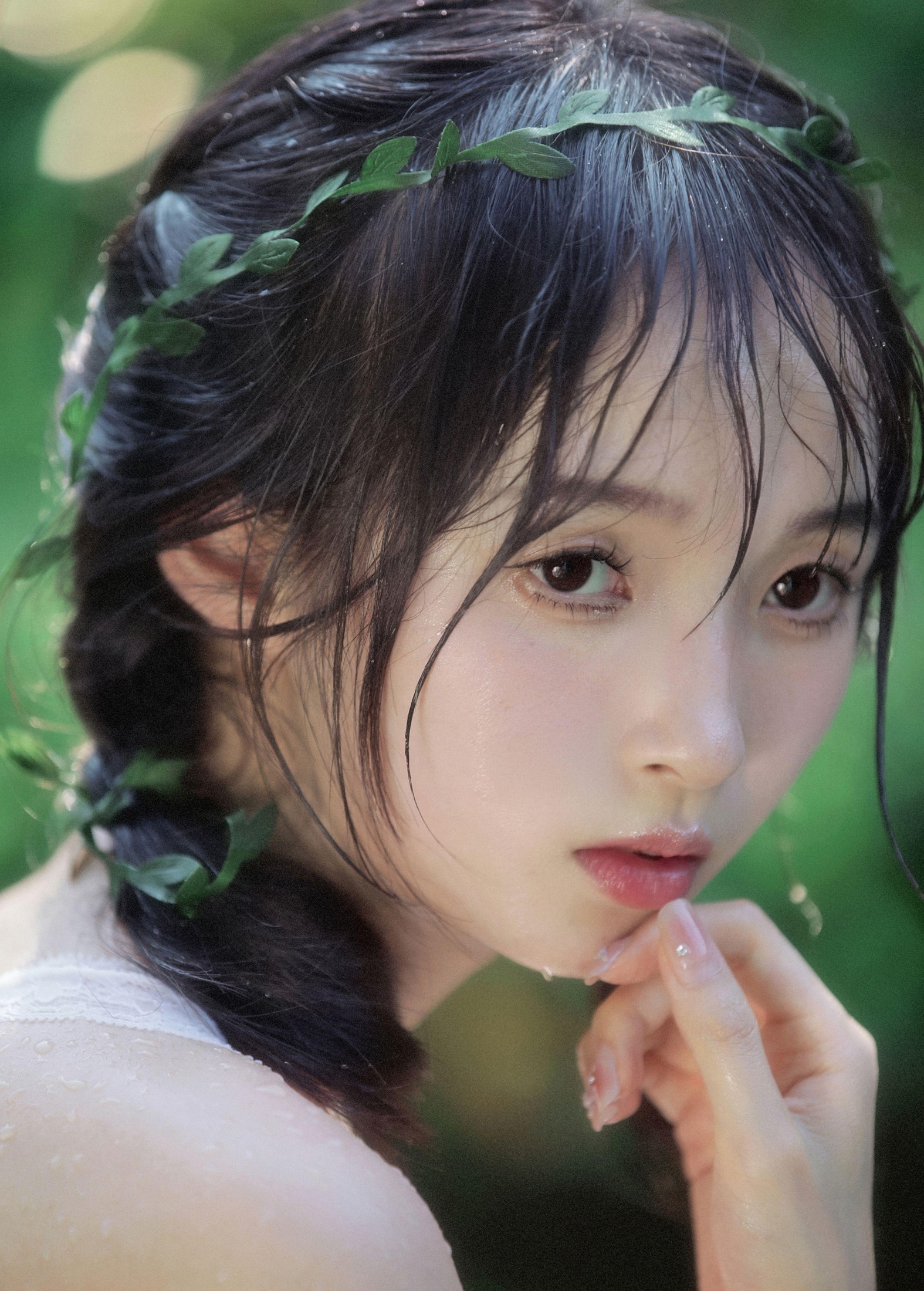 乌堆少女 – 《潮湿的夏》[31P]