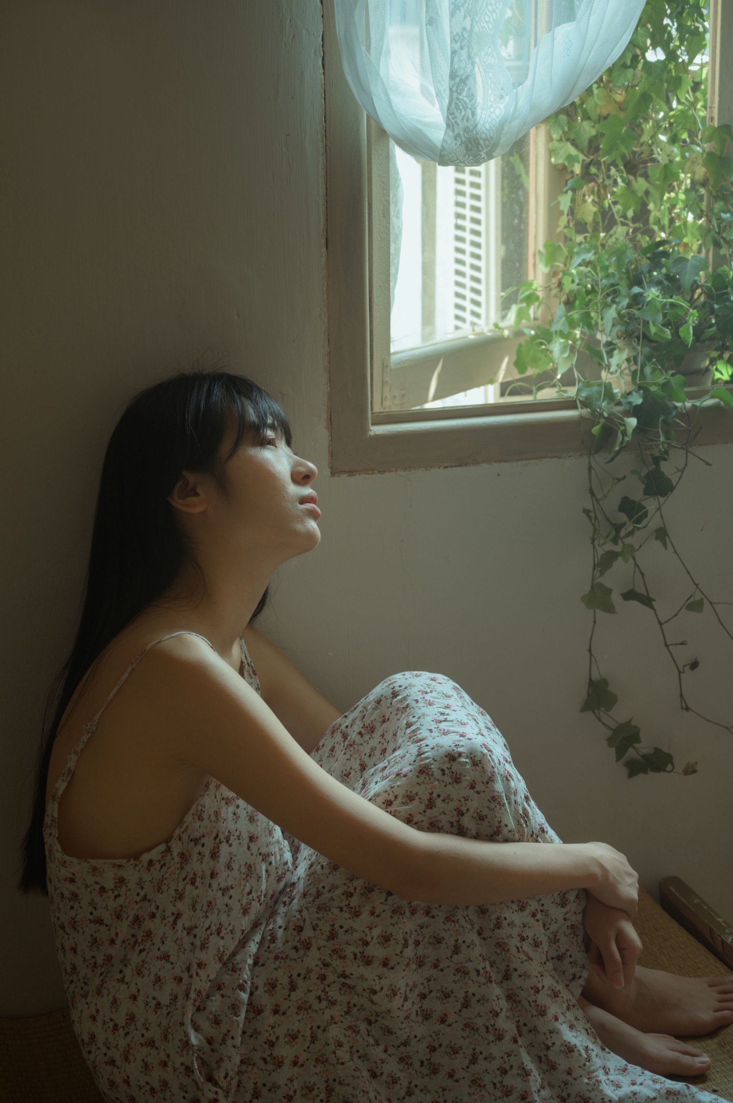 山野小果 – 《我独自一人 却很自在》[23P]