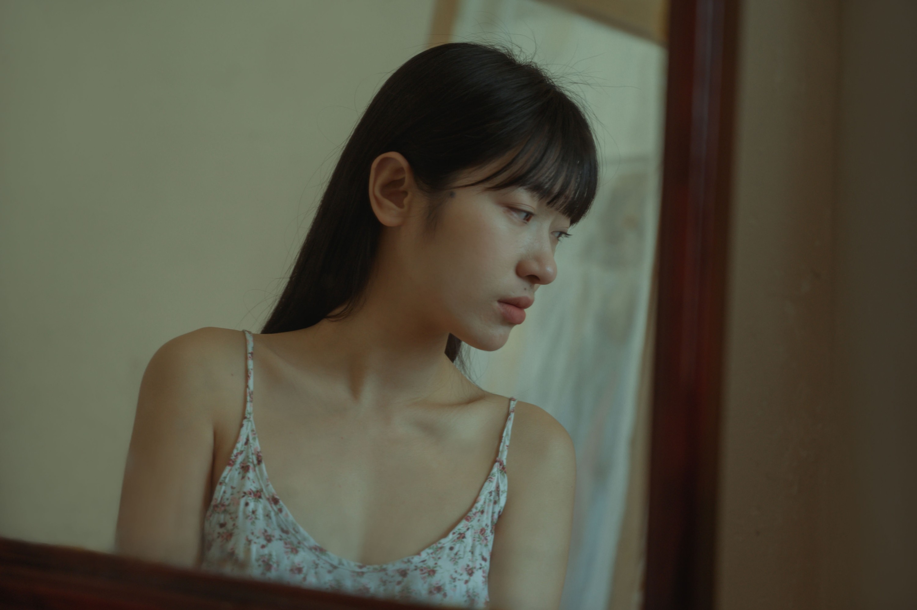 山野小果 – 《我独自一人 却很自在》[23P]