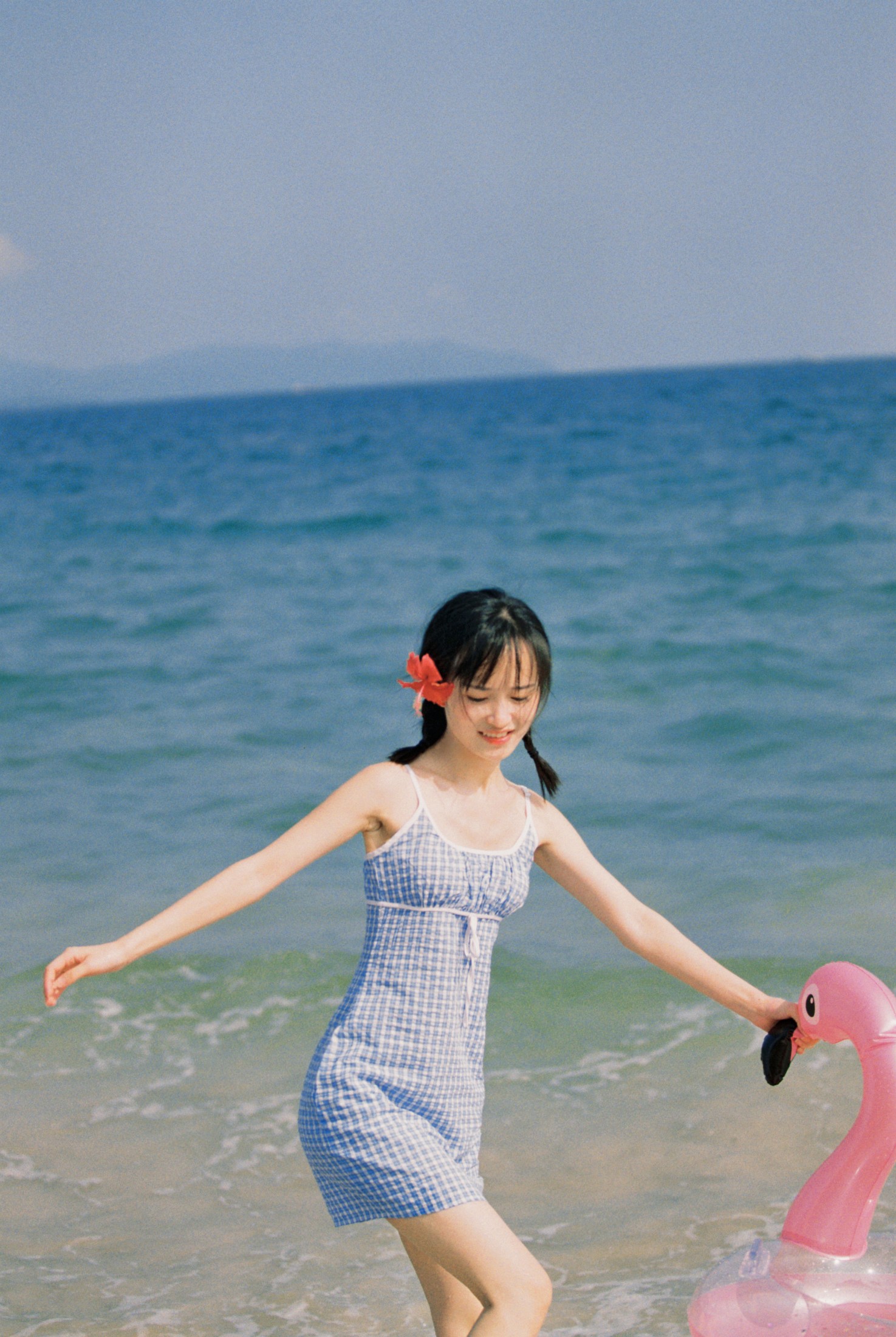 一起去海边游泳吧
