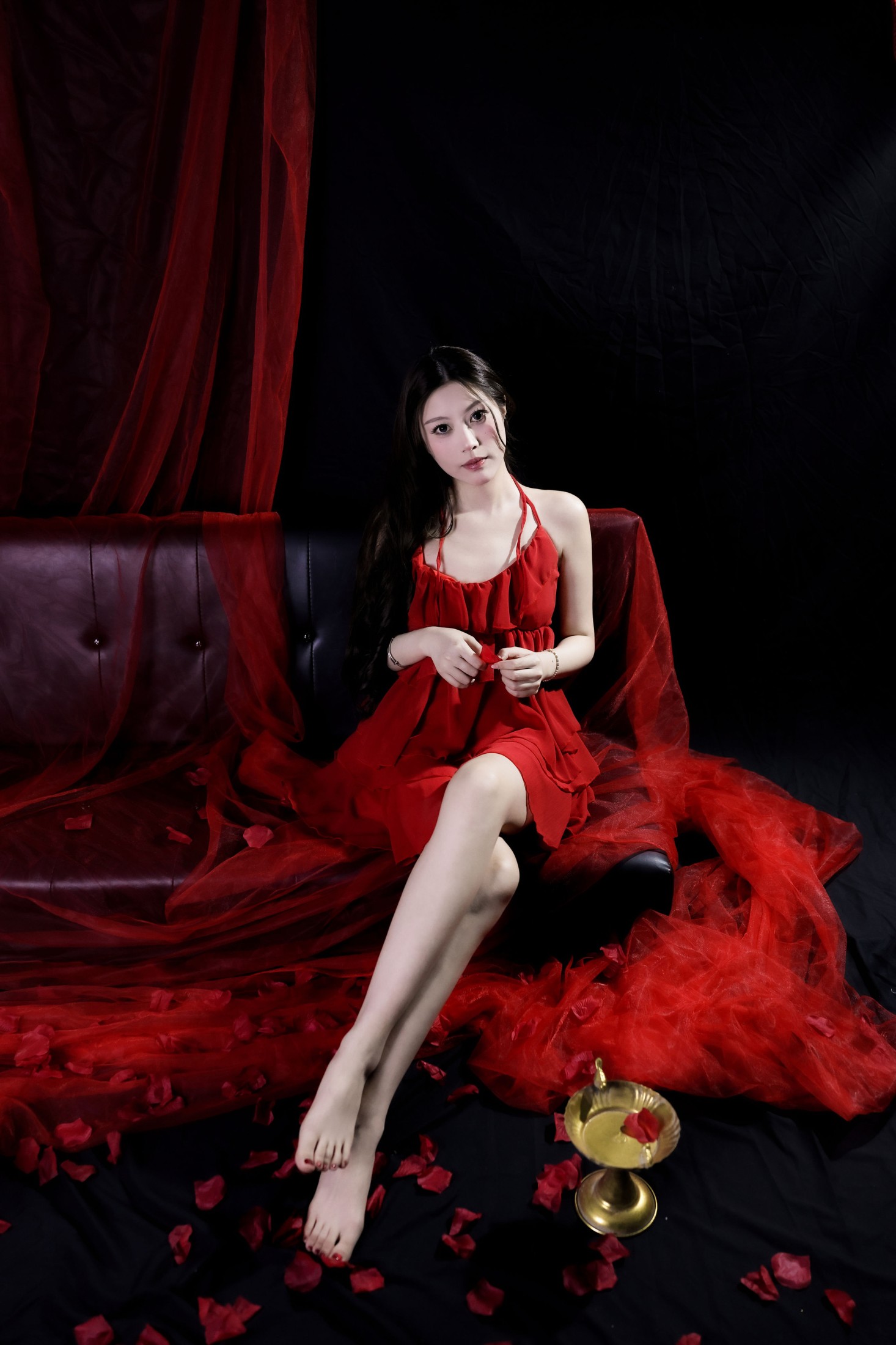 – 《红色纱裙》[20P]