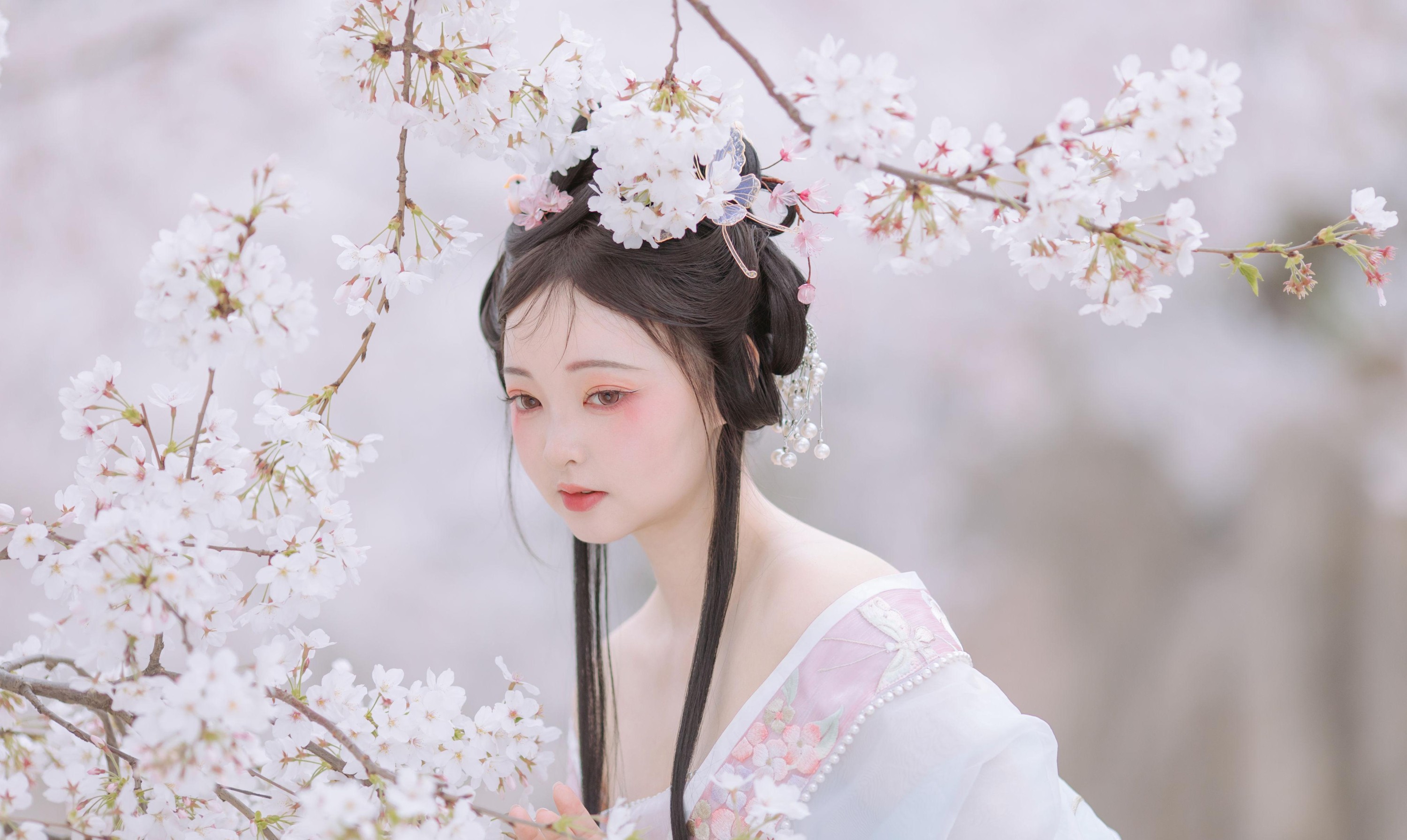 荣小兔头 – 《小花仙》[18P]