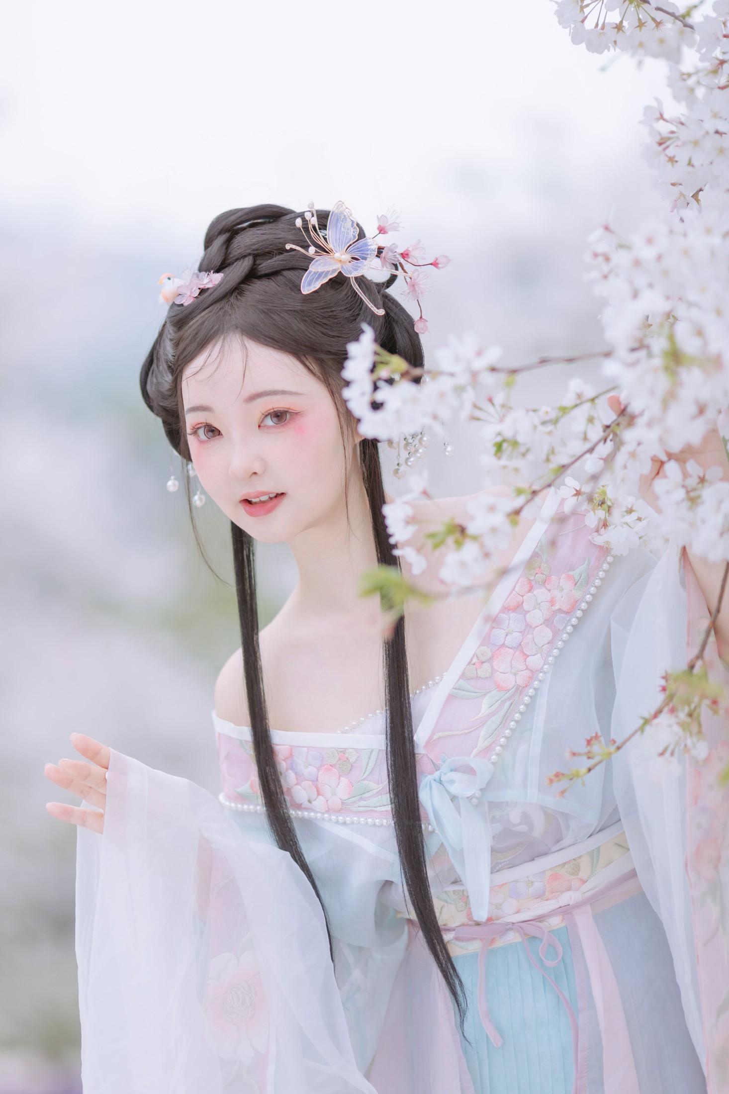 荣小兔头 – 《小花仙》[18P]