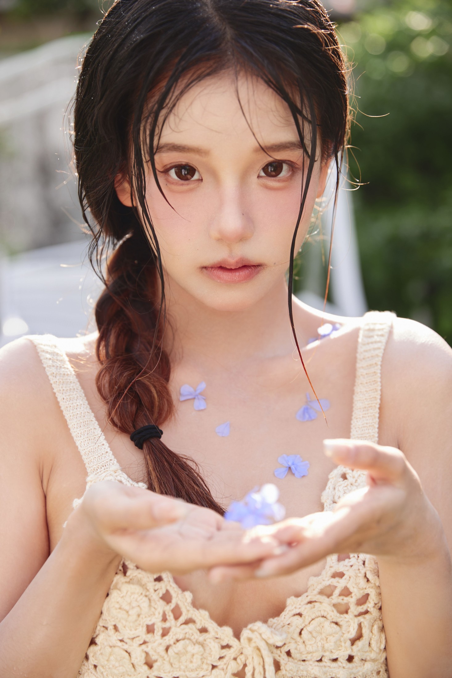 小欣一一 – 《比美照更有杀伤力的是生命力》[16P]