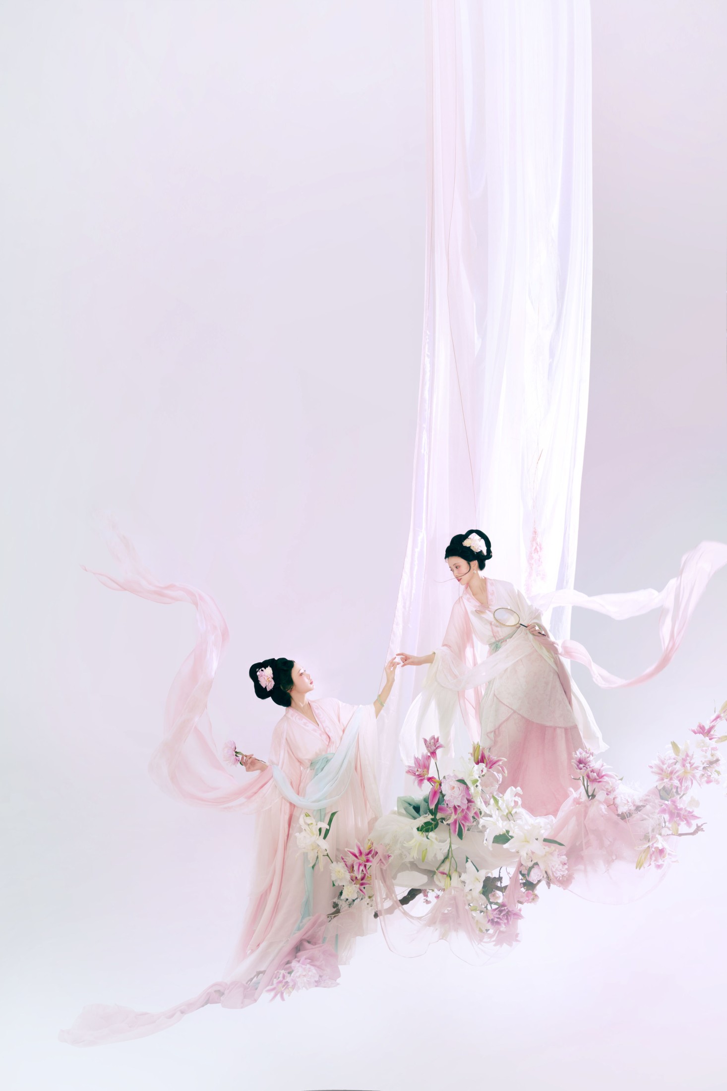 美人如花隔云端