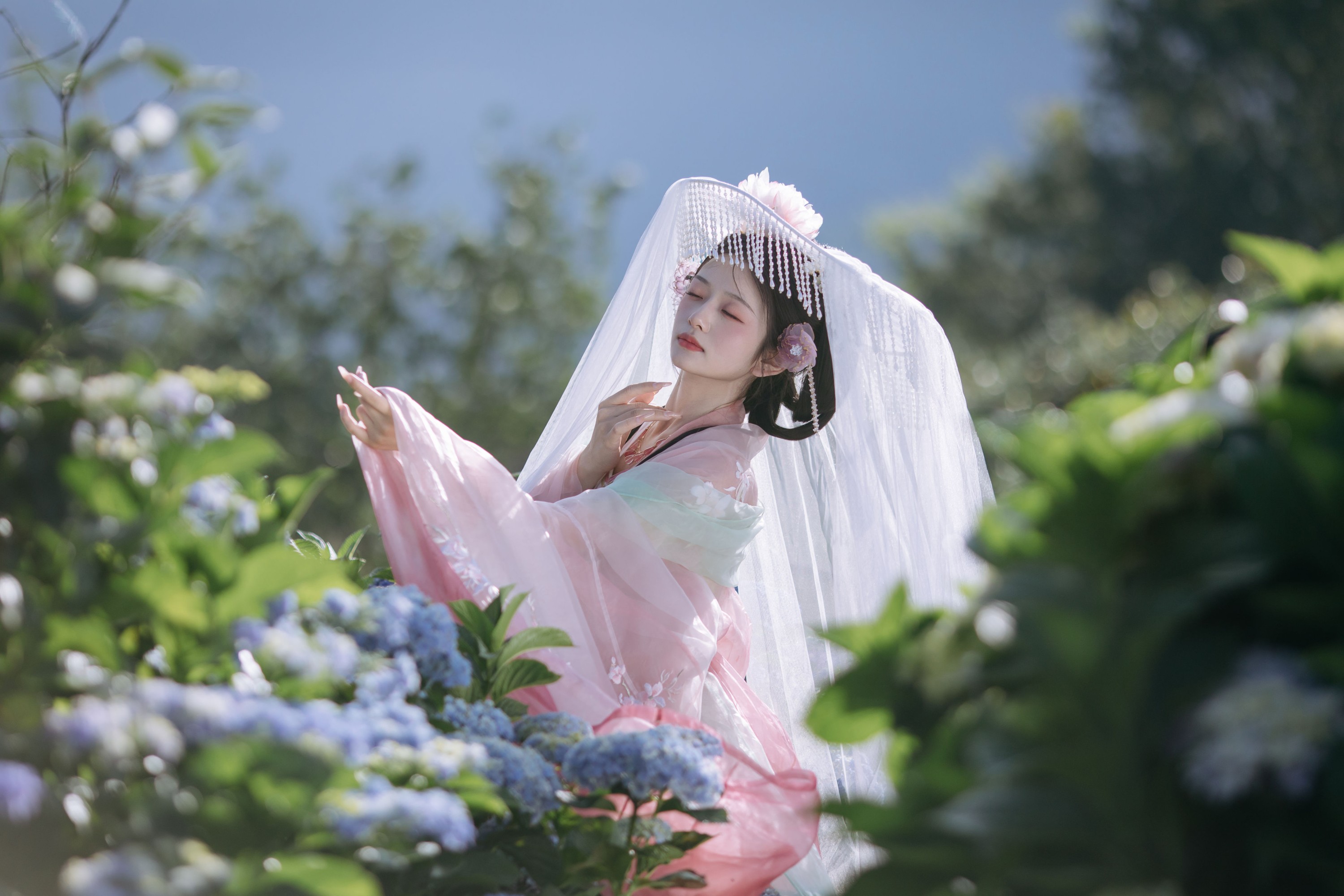 赤嫣在这里～ – 《花想容》[18P]