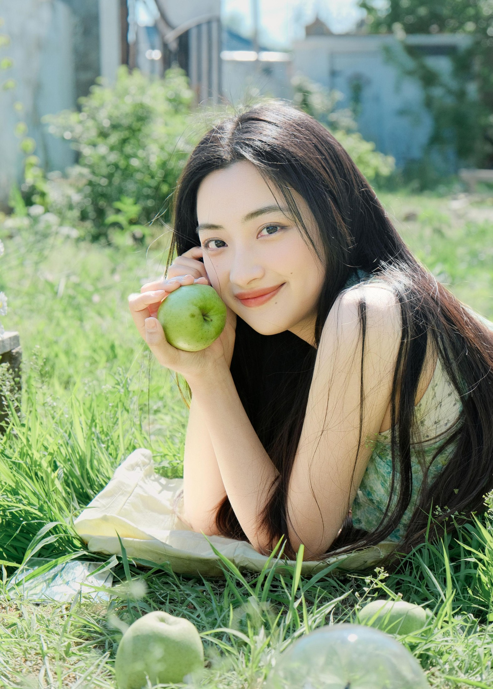 元宵_R.（模特版） – 《青苹果》[14P]