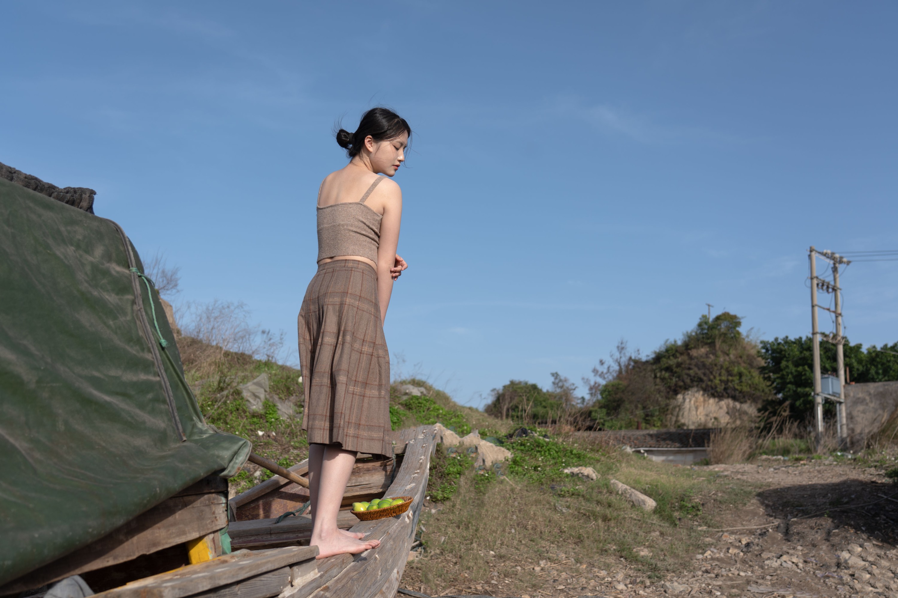 依鑫 – 《握不住的风，醒不来的梦》[18P]