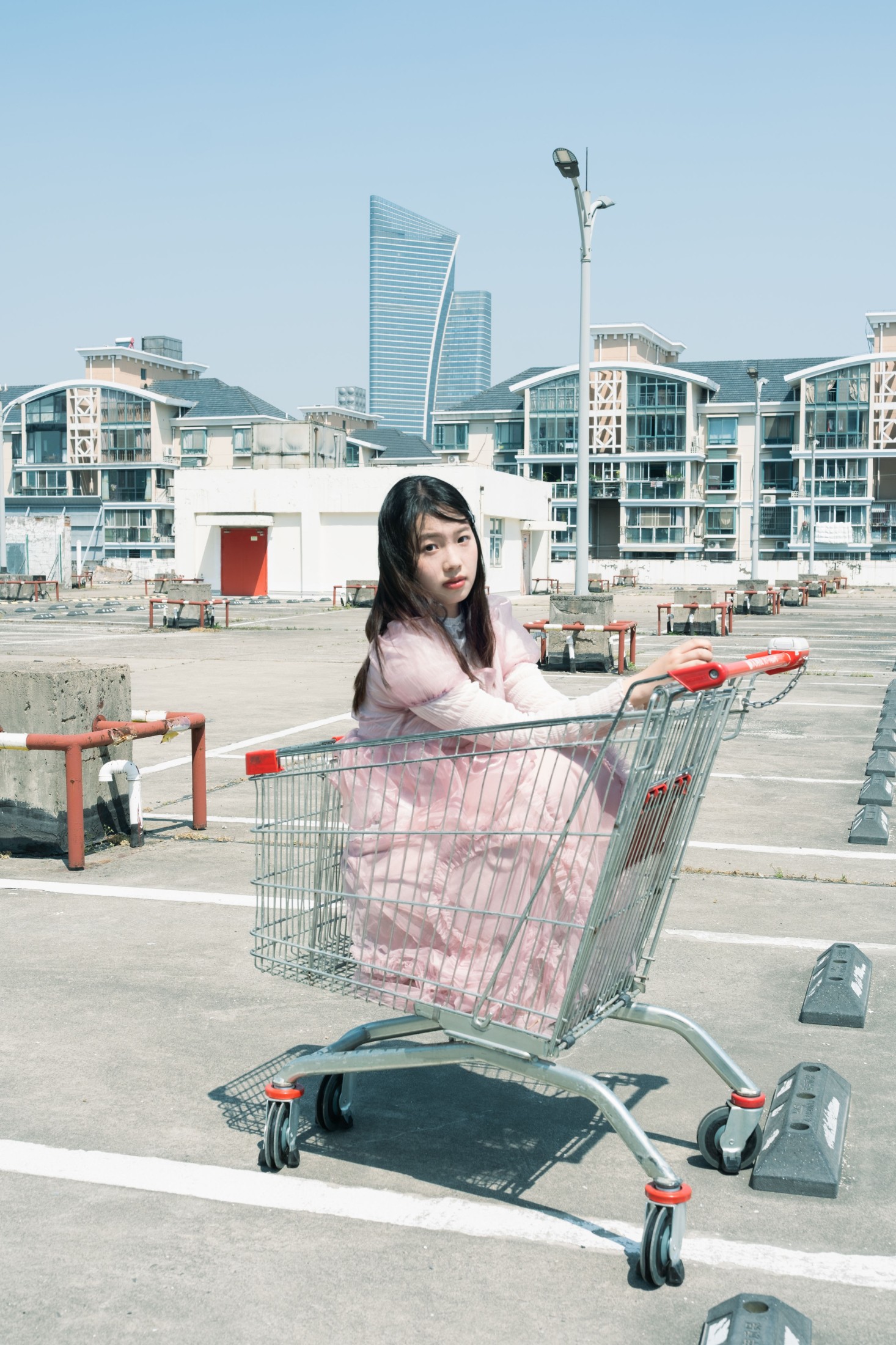 粉色少女 – 《天台邂逅 | 日系少女的梦幻诗篇》[21P]