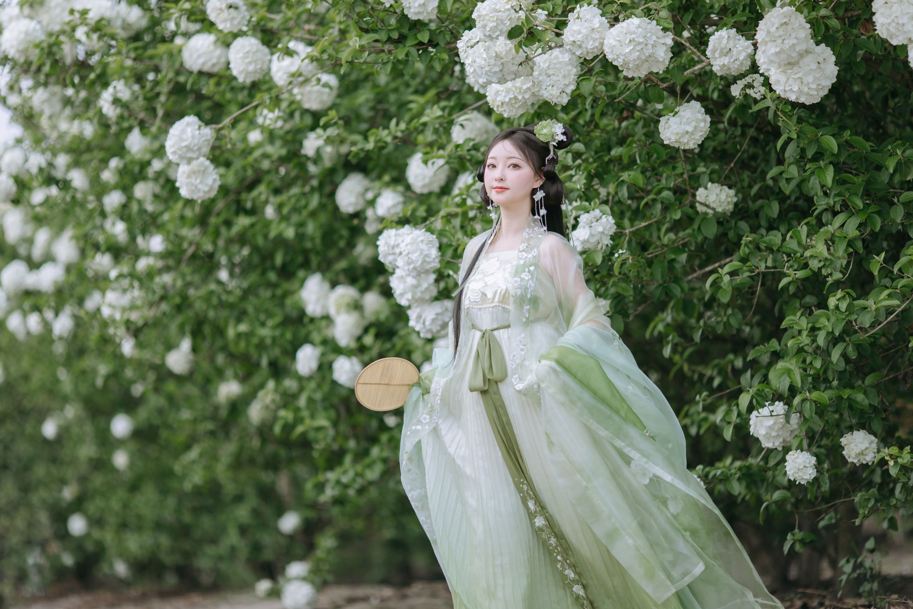 荣小兔头 – 《邻家有女》[17P]