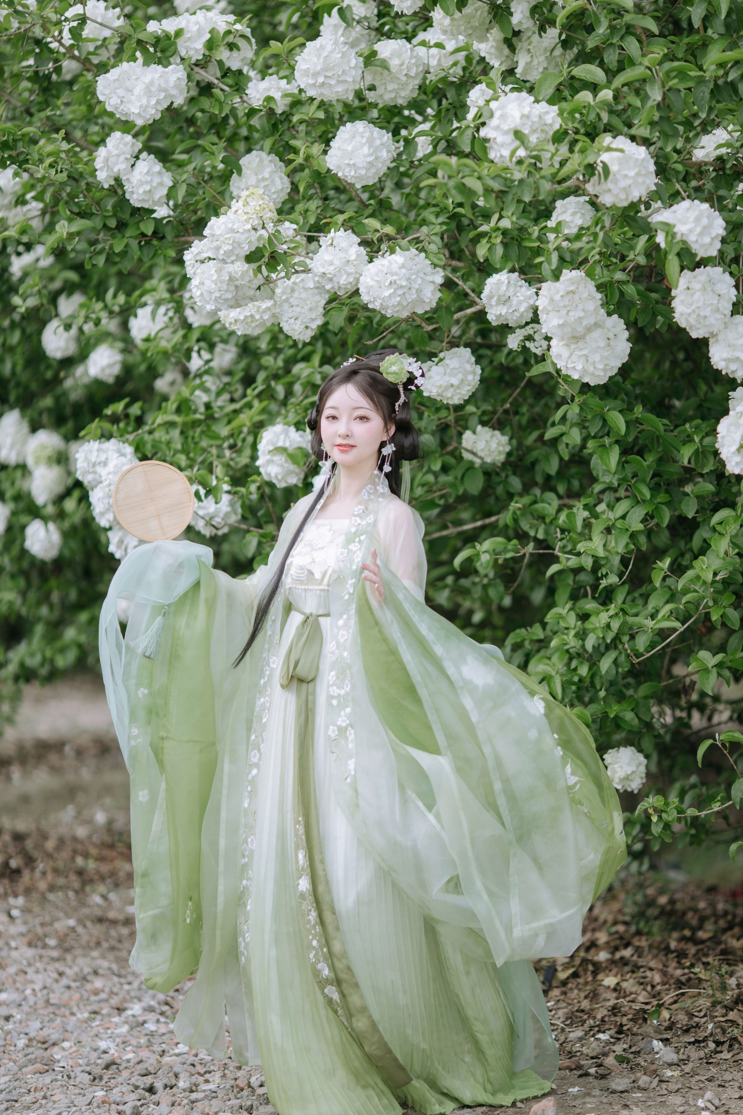 荣小兔头 – 《邻家有女》[17P]