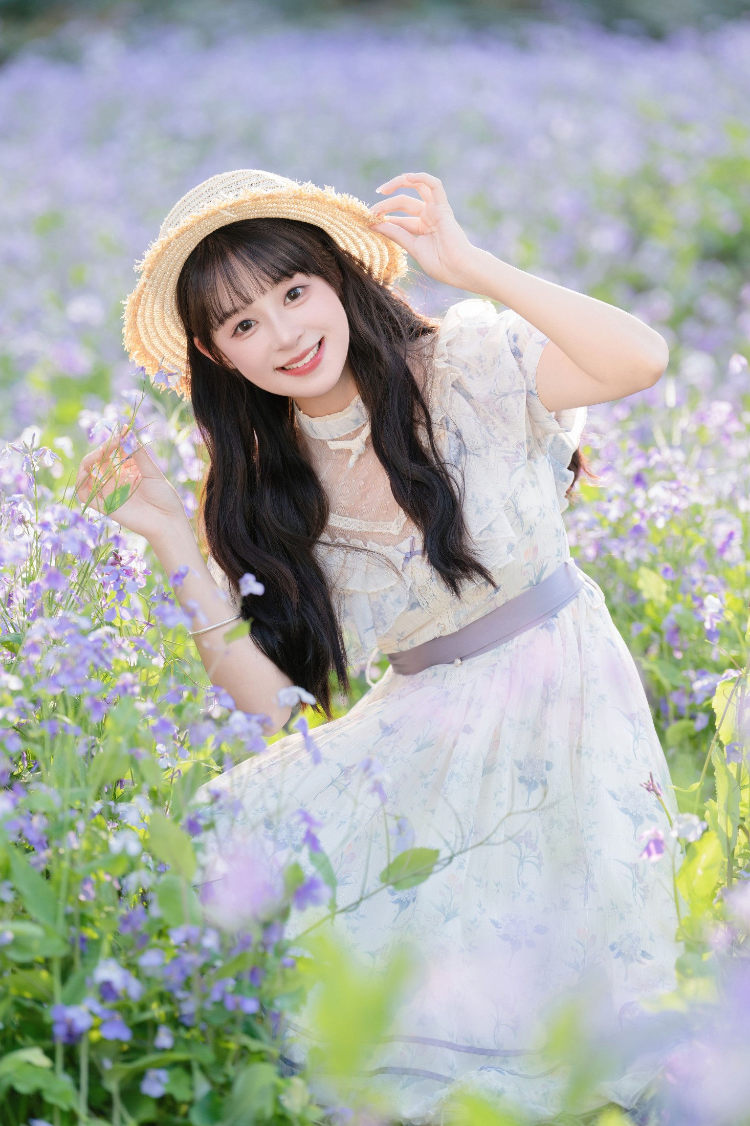 夏芋小年 – 《二月兰花海》[22P]