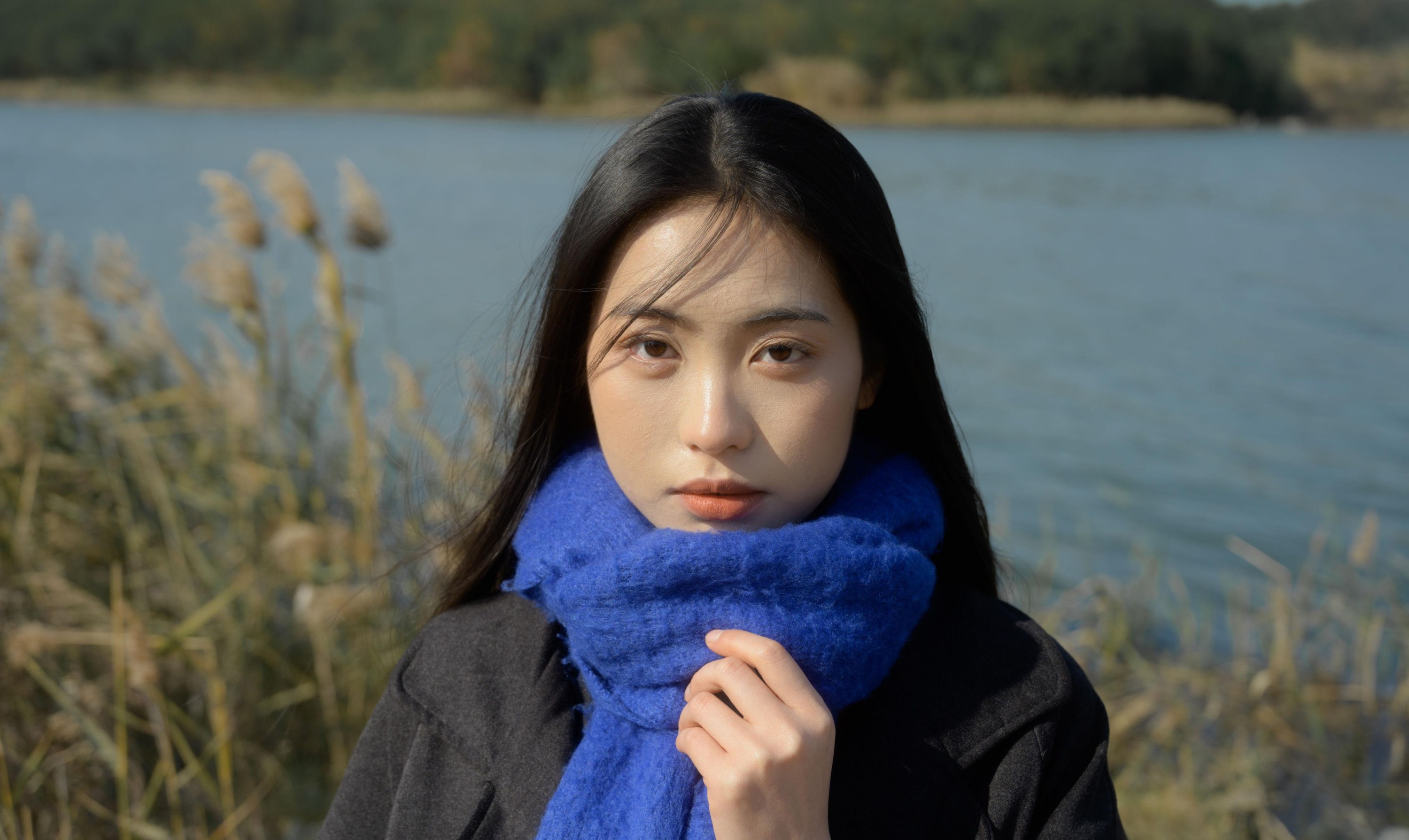 半个月亮 – 《冬天与芦苇》[17P]