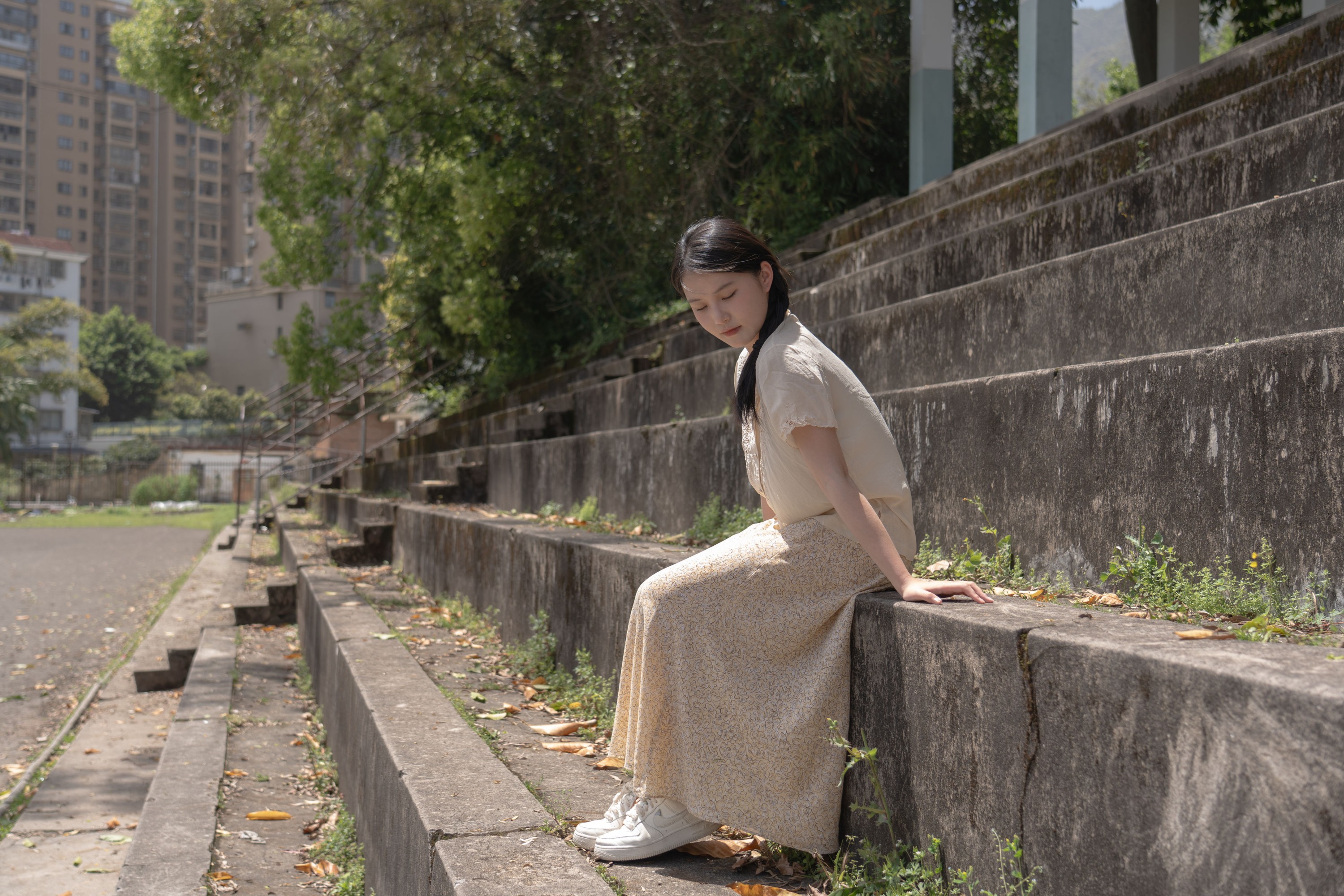 依鑫 – 《你走后时间开始练习轻手轻脚》[17P]