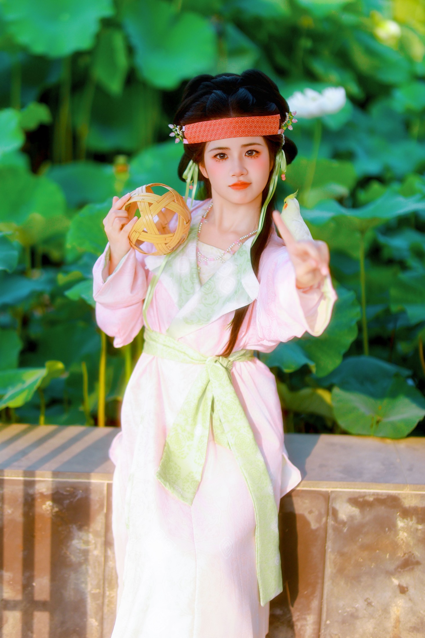 小杜同学 – 《蹴鞠少女》[57P]