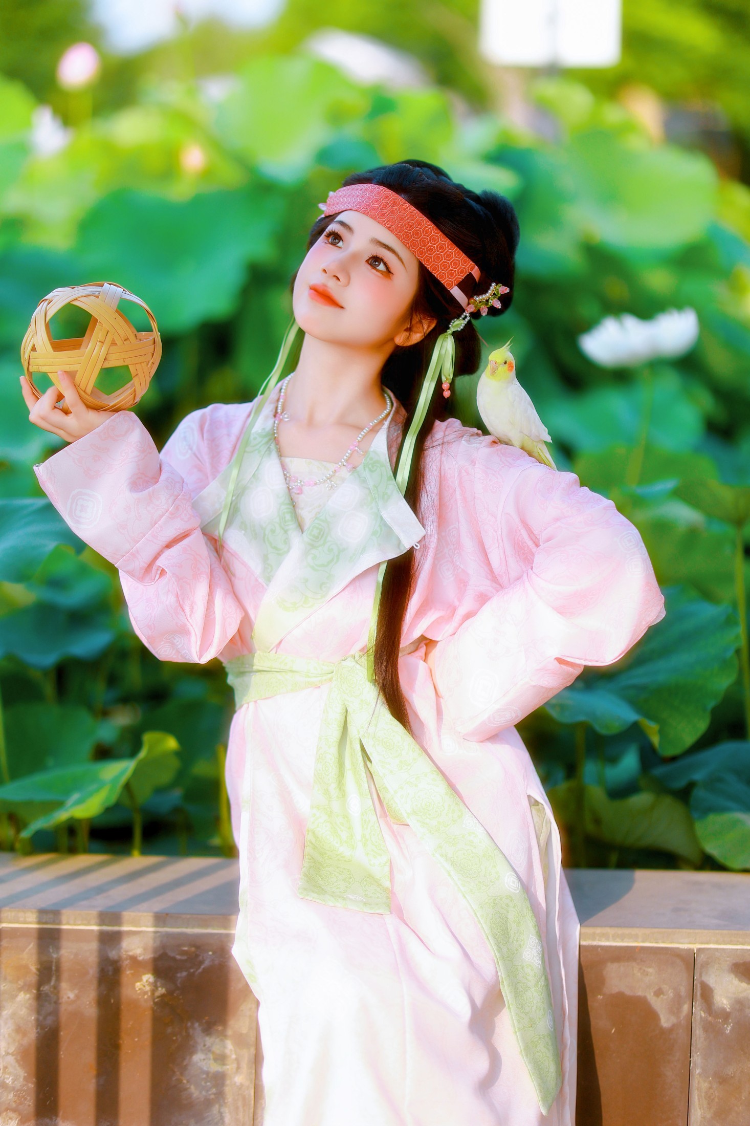 小杜同学 – 《蹴鞠少女》[57P]