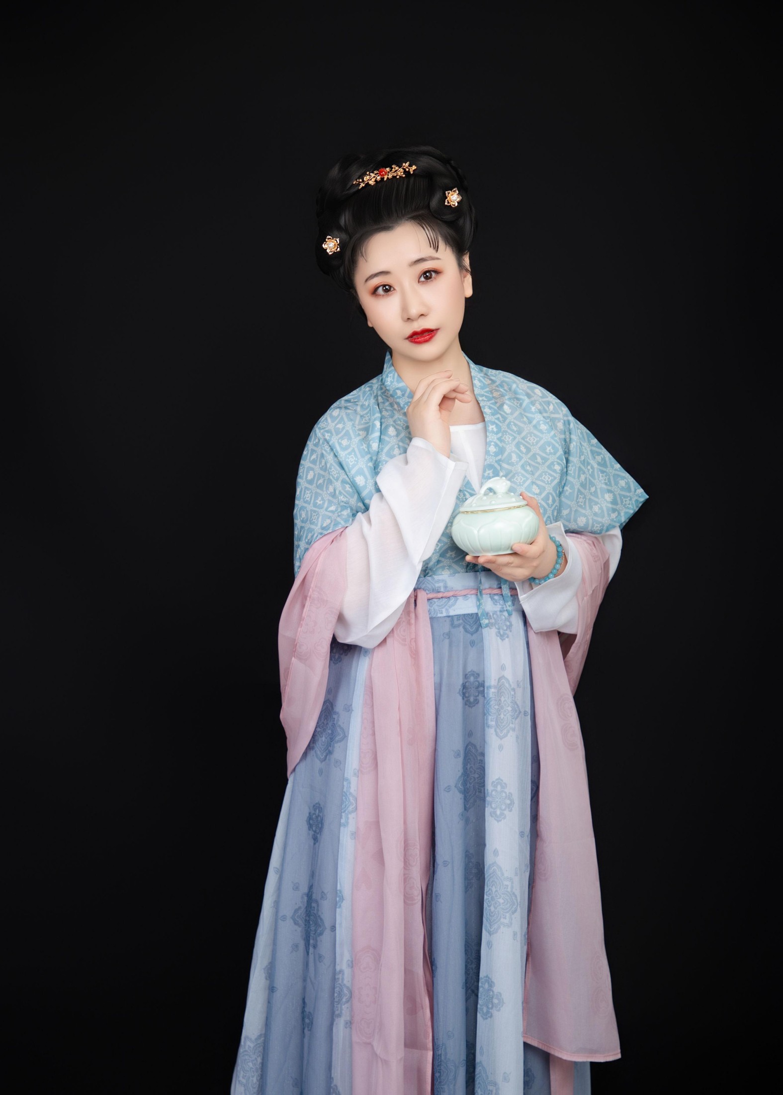 卡卡 – 《蒹葭》[22P]
