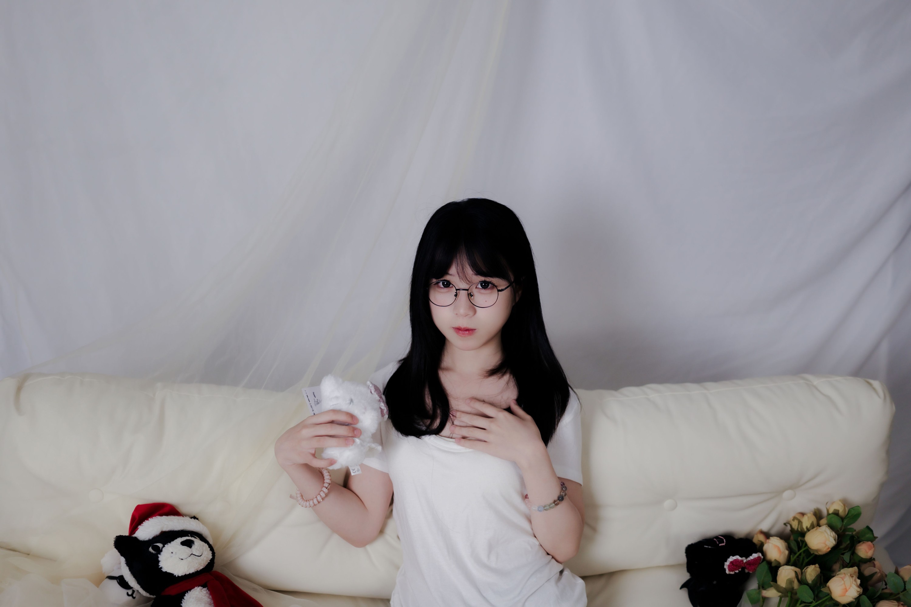 菲比 – 《阿布》[33P]