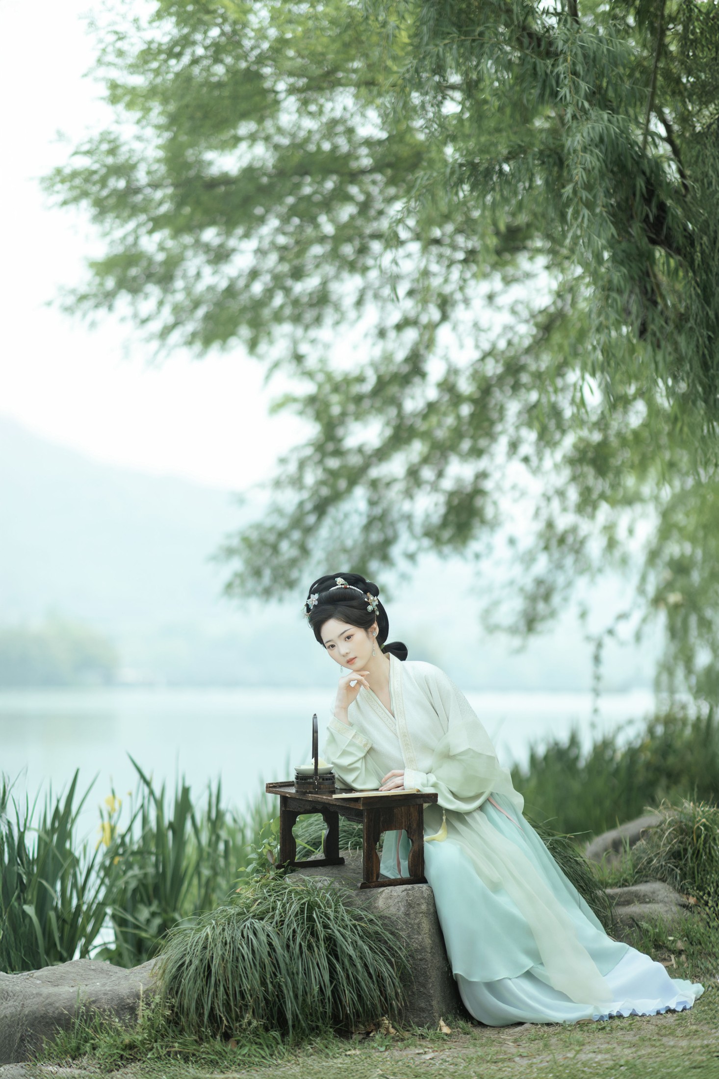 担花人