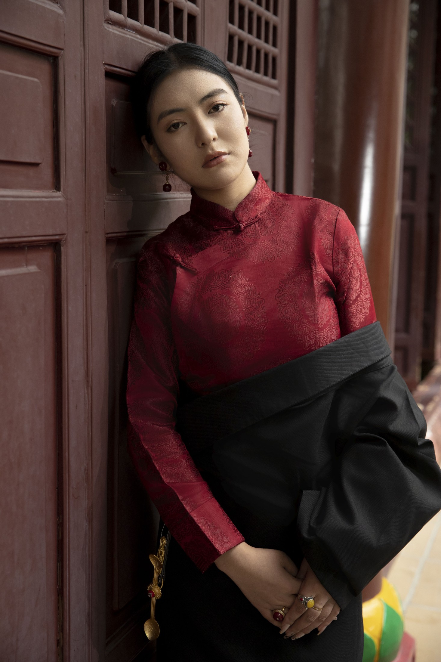 觉热 – 《藏族女孩》[27P]