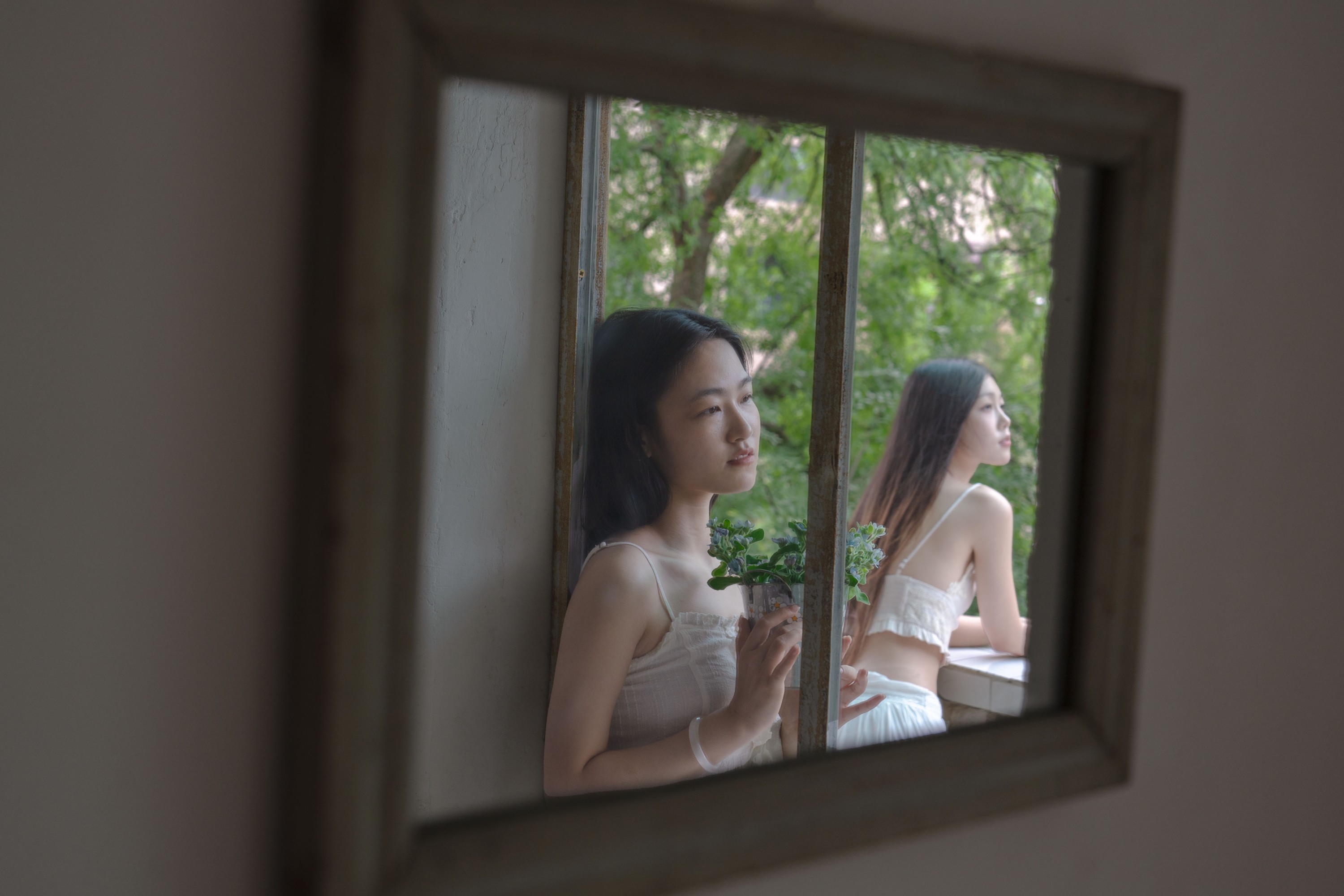 Su- 舒浅 – 《半朵蔷薇》[26P]