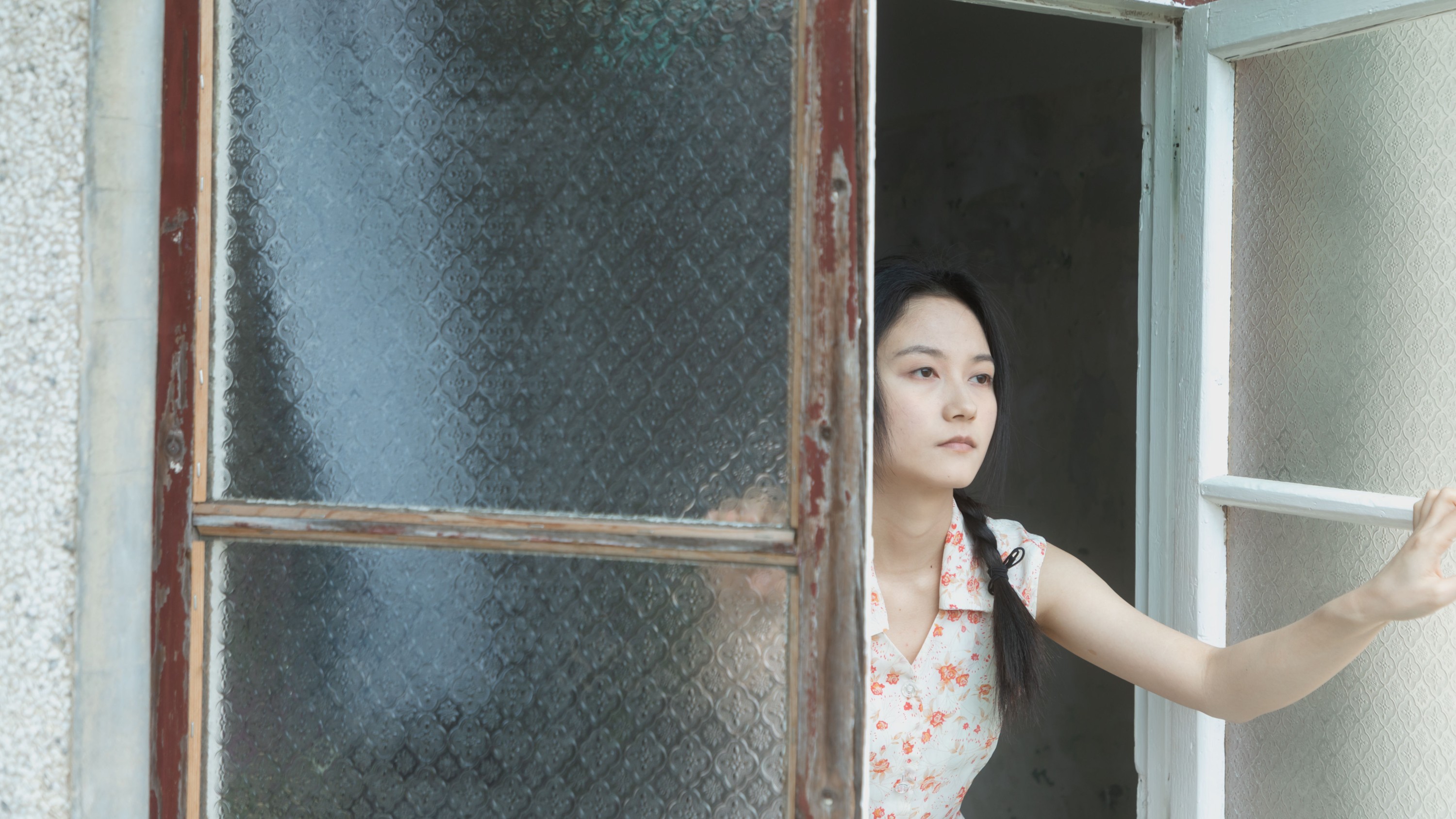 梦懿 – 《老房子的阴天》[28P]