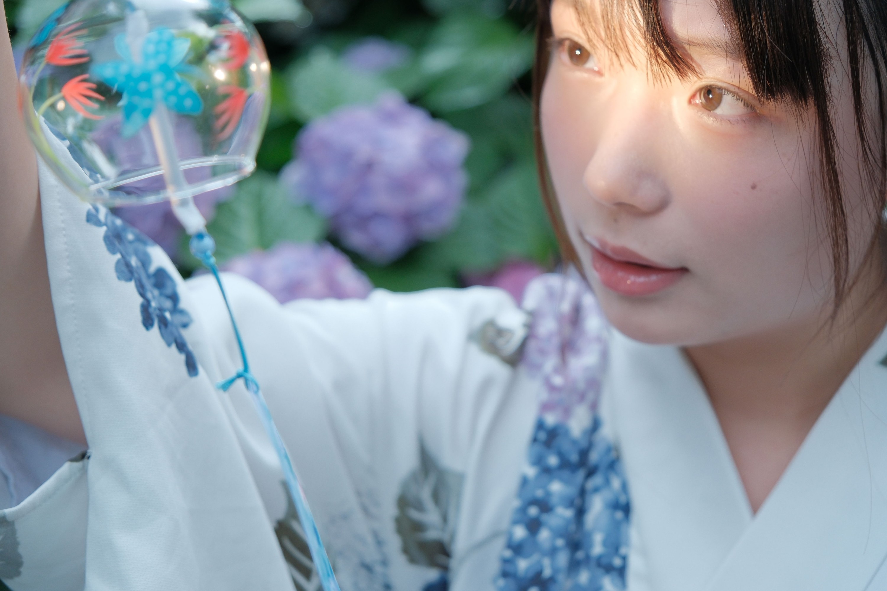 1028 – 《无尽夏》[24P]
