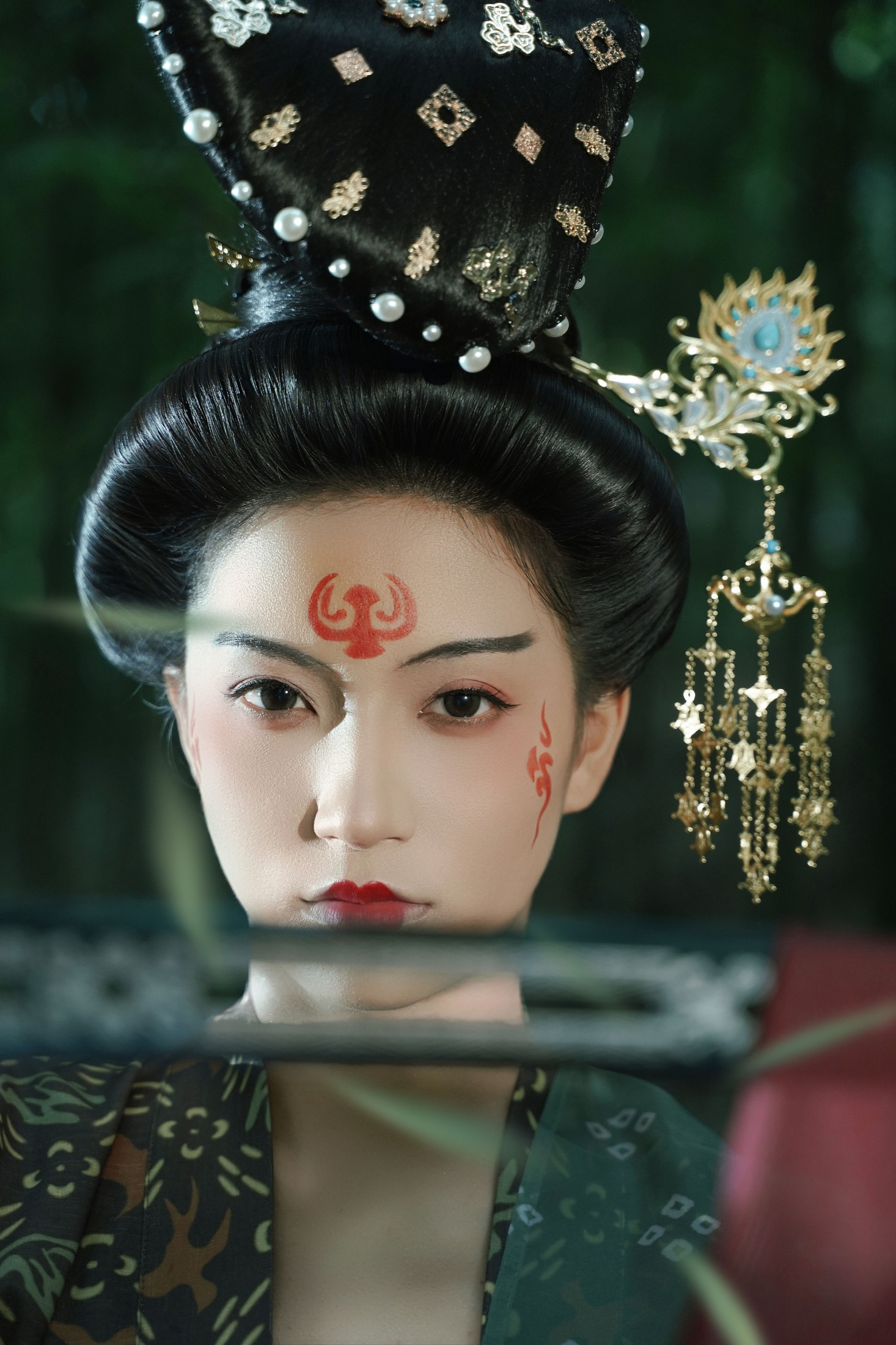 周粥 – 《野心比美貌更锋利》[17P]