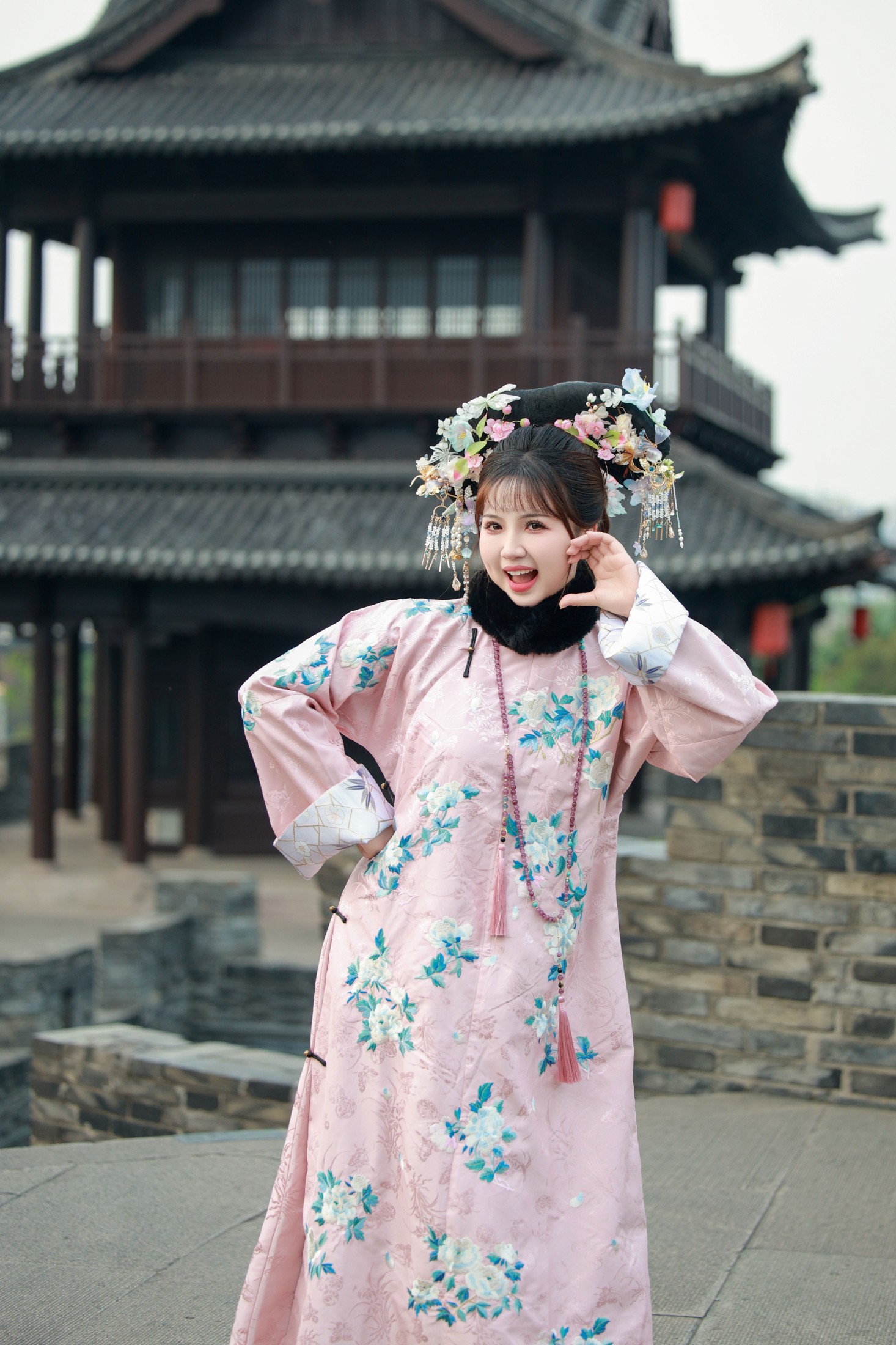 禾禾子 – 《城里来的格格》[13P]