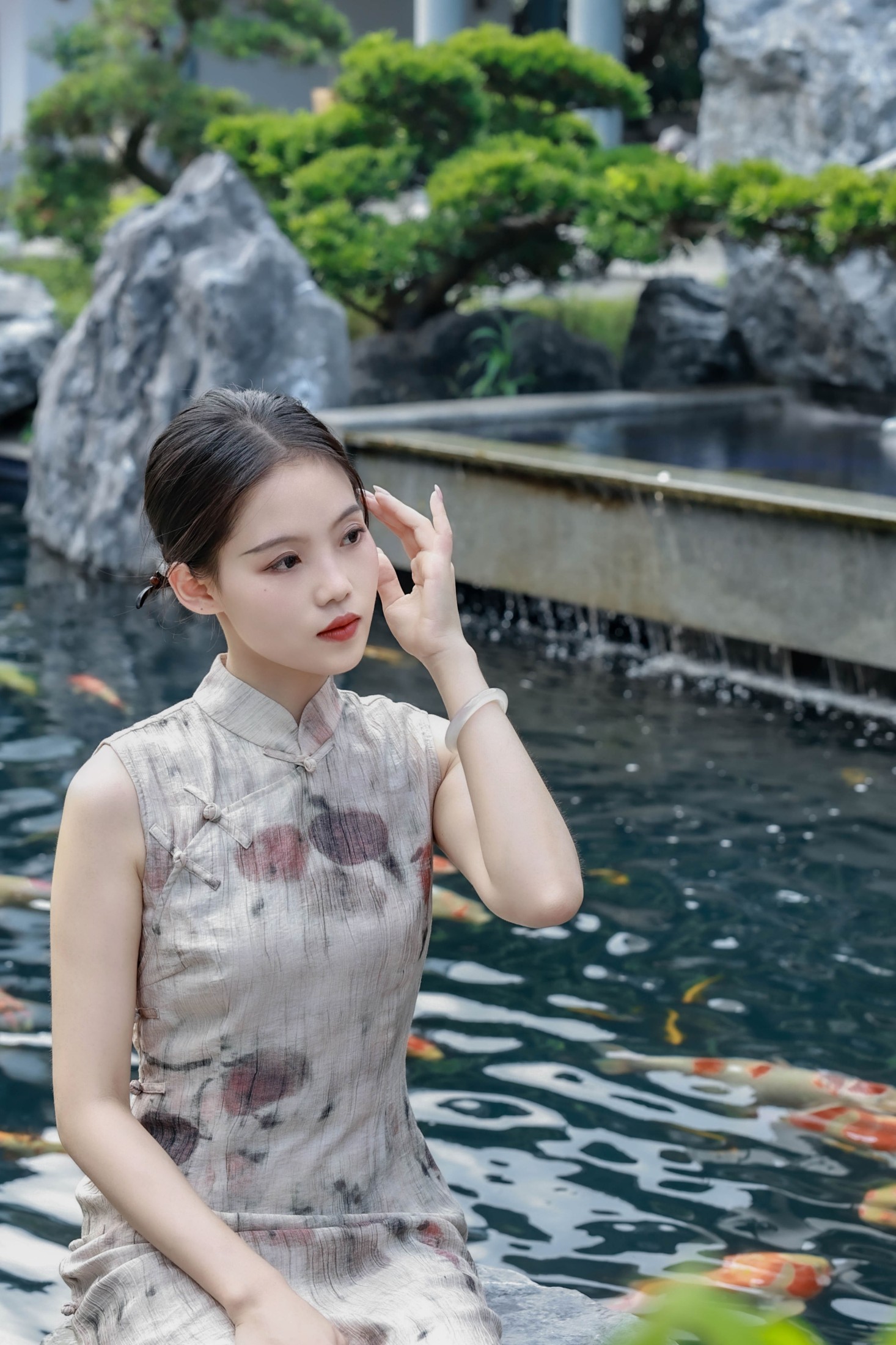 陈十二ing – 《新中式古色旗袍写真》[31P]