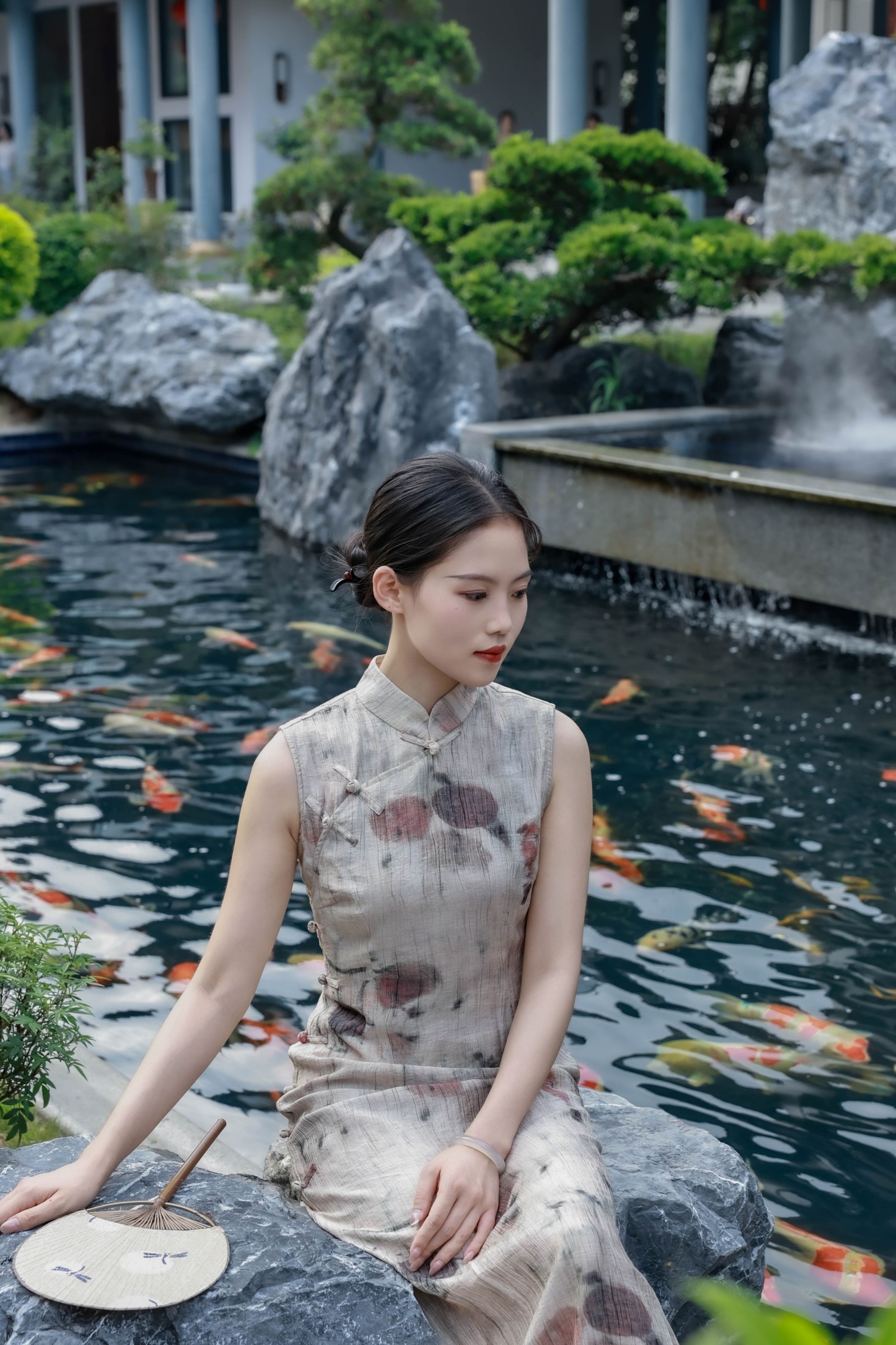 陈十二ing – 《新中式古色旗袍写真》[31P]