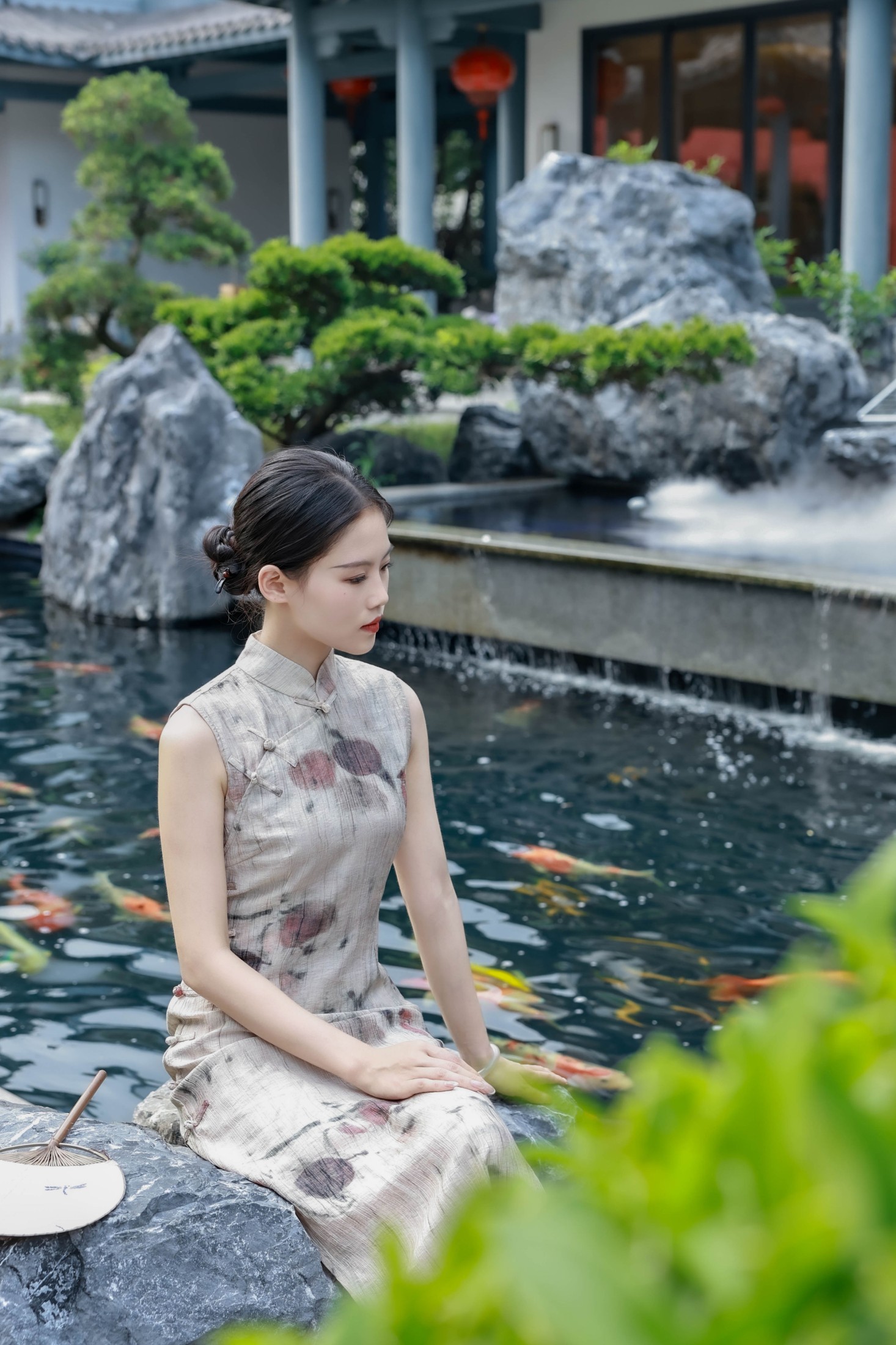 陈十二ing – 《新中式古色旗袍写真》[31P]
