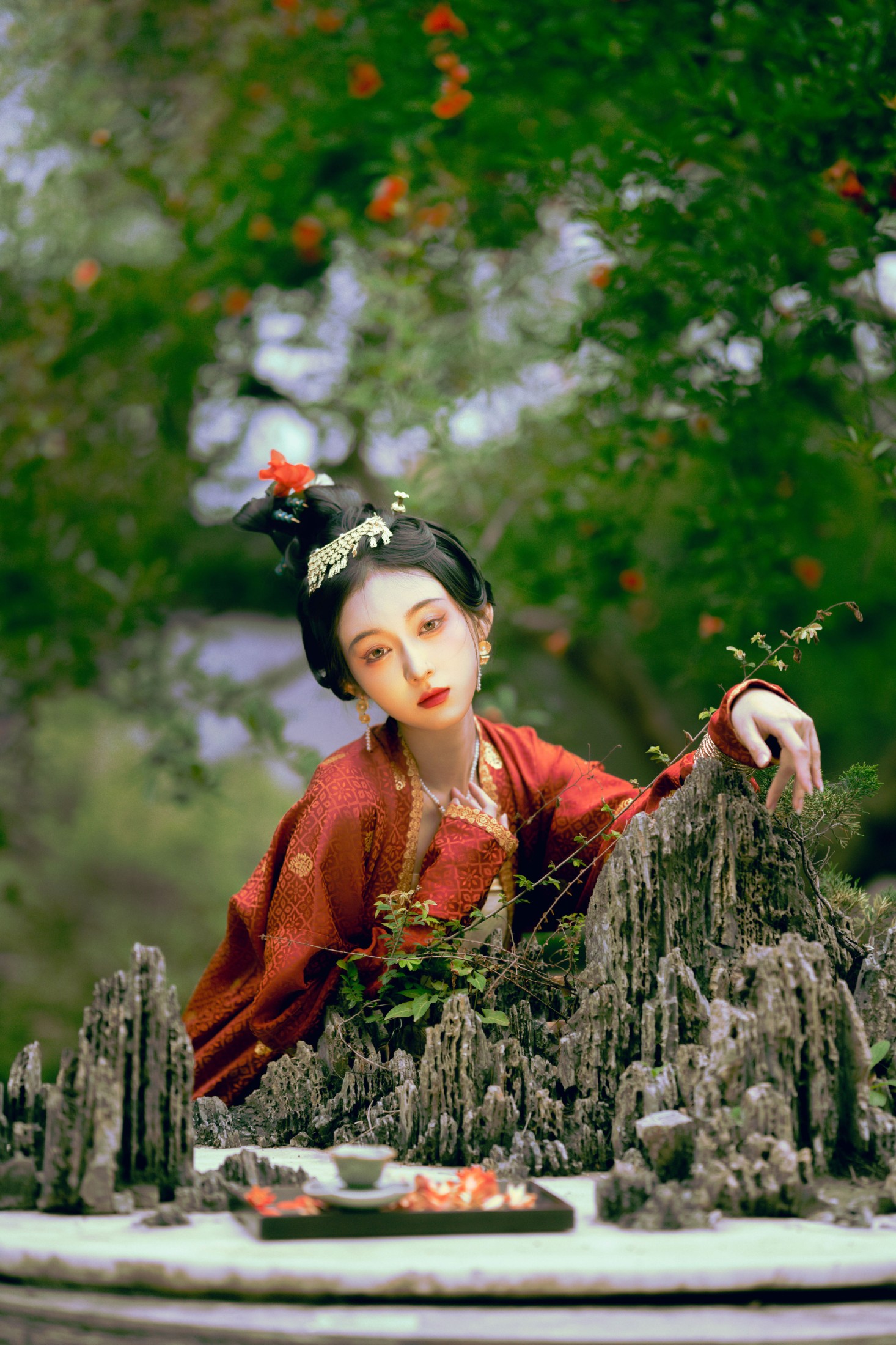 一只梳子君 – 《石榴花魂》[19P]