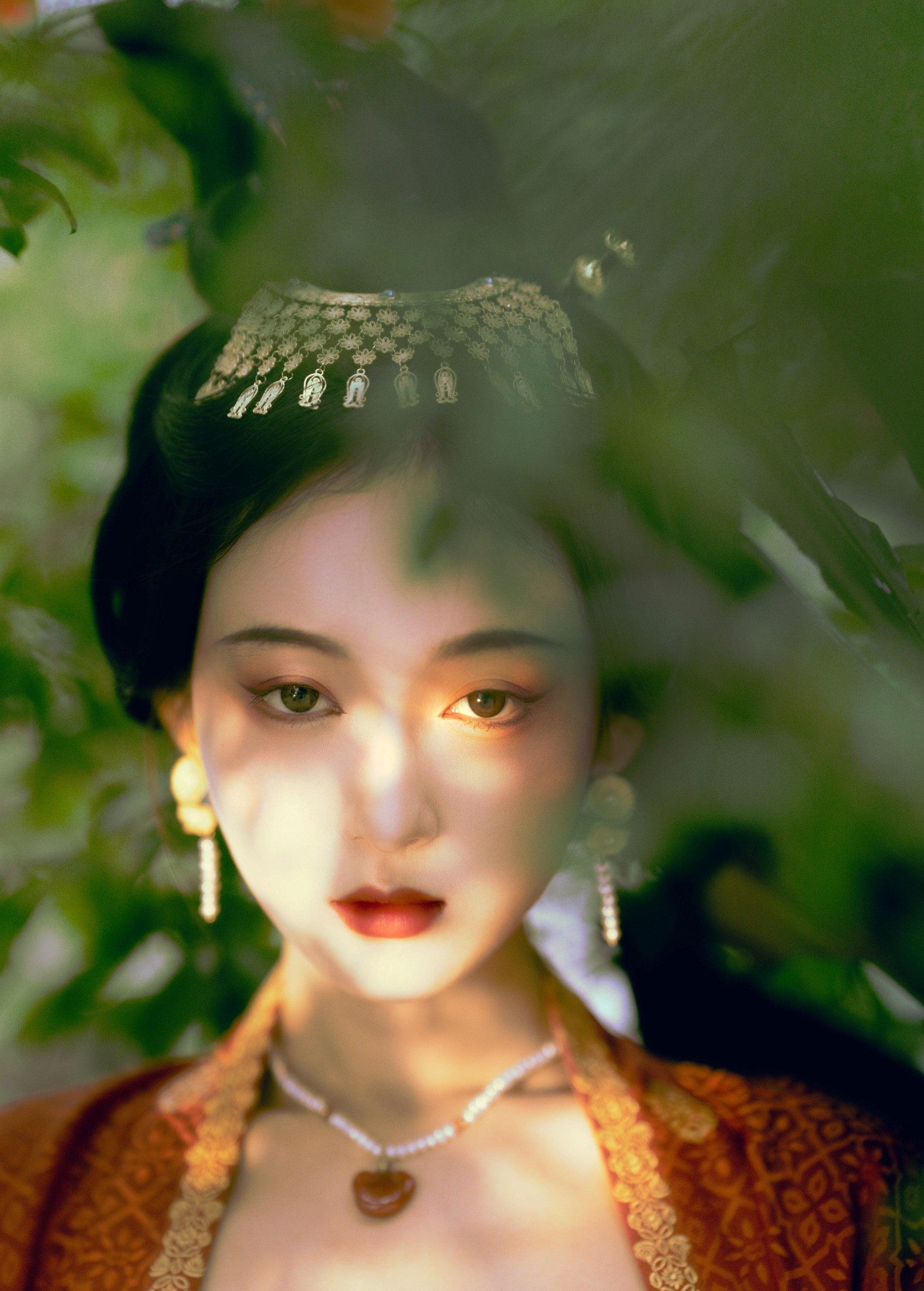 一只梳子君 – 《石榴花魂》[19P]