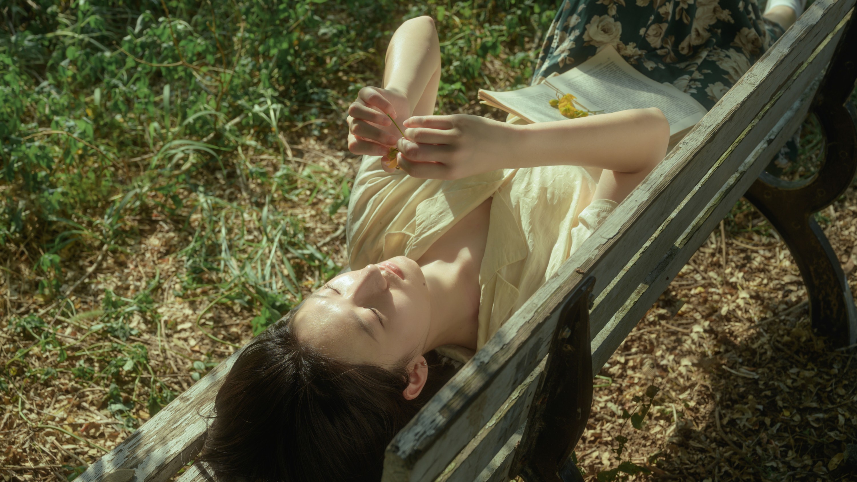 小玥 – 《盛夏》[18P]