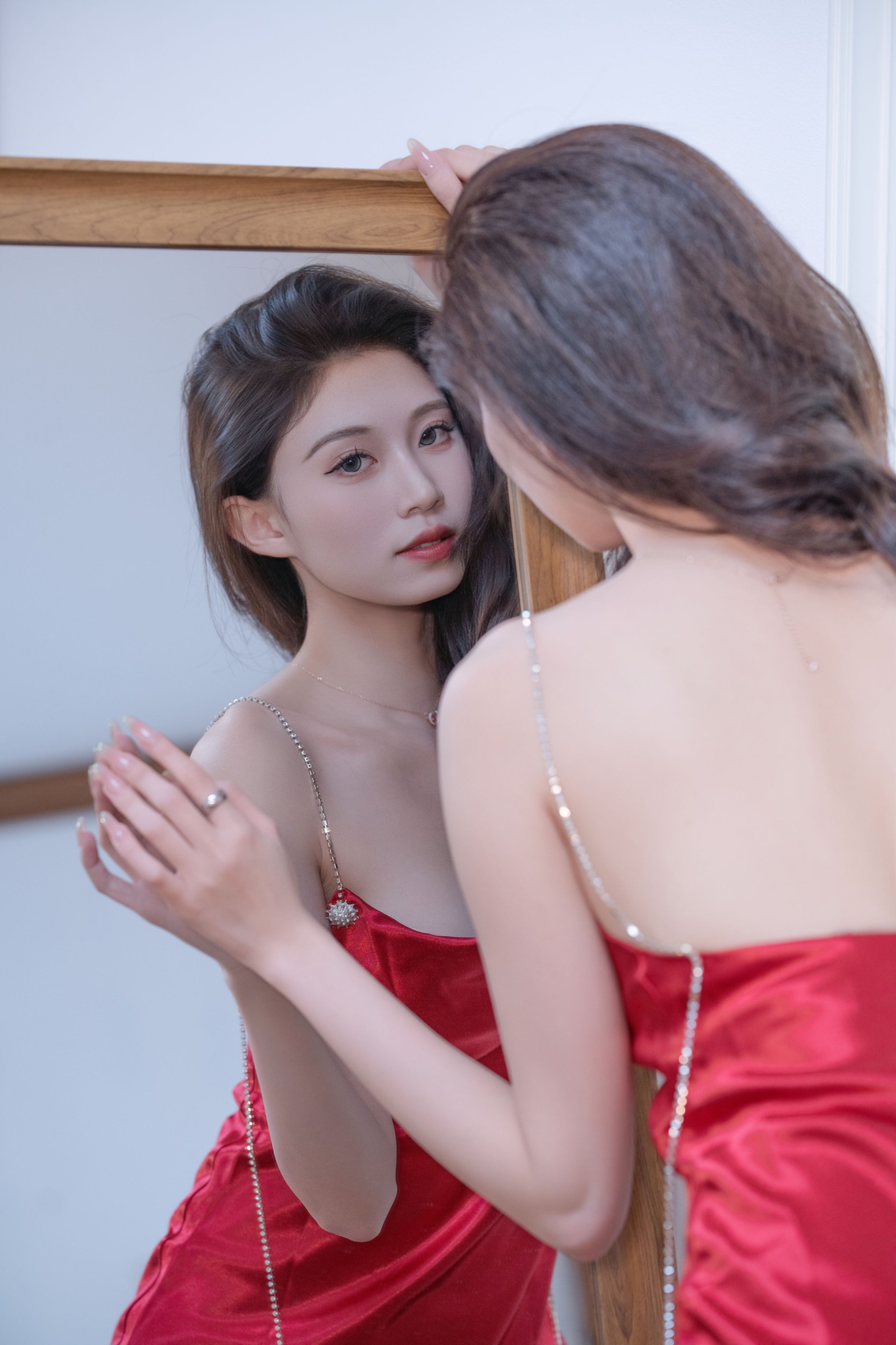 Model六 – 《慵懒与性感的碰撞》[30P]