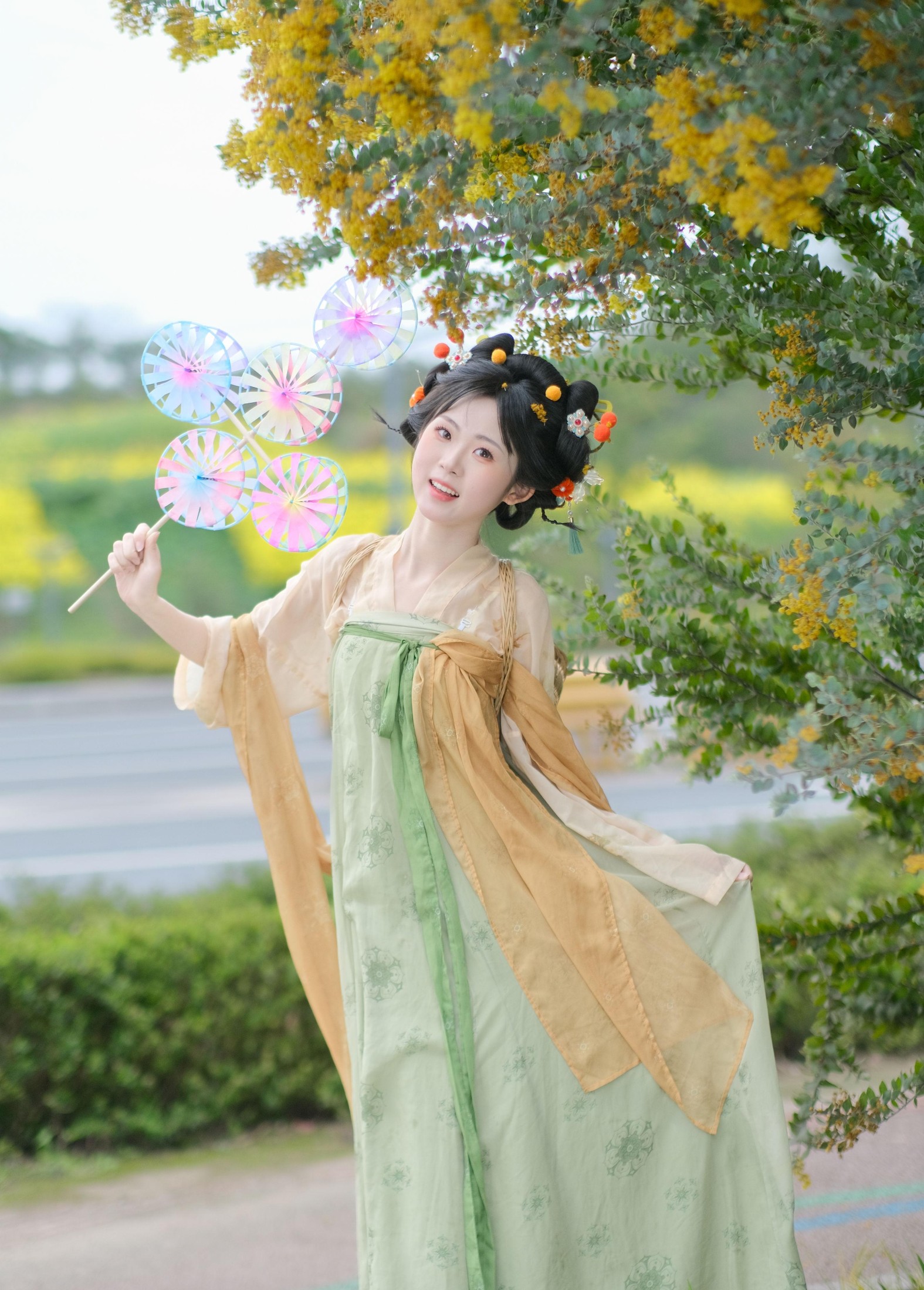 1010 – 《可可爱爱的小唐风金合欢写真》[14P]
