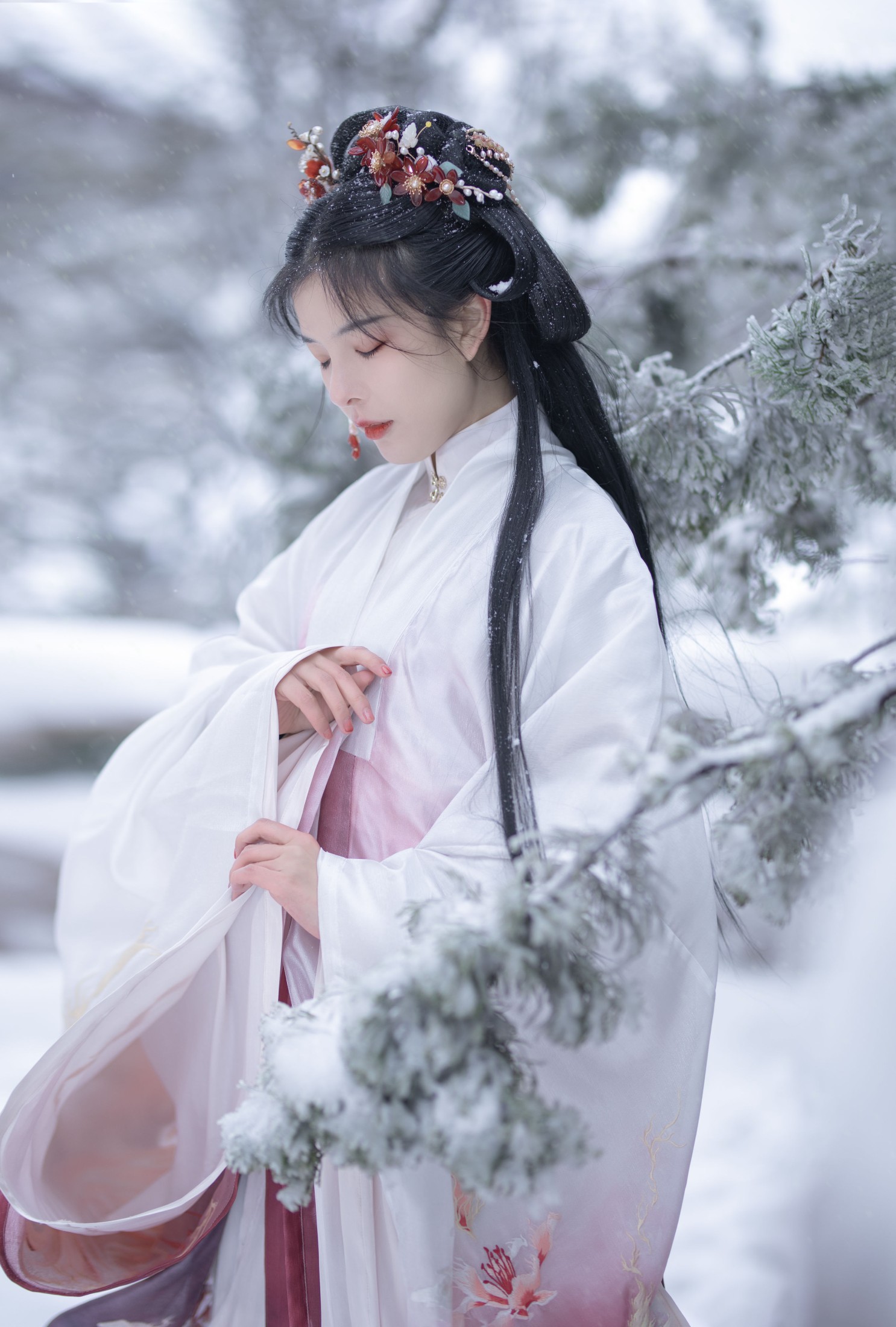 Yukin元元 – 《天欲雪》[14P]