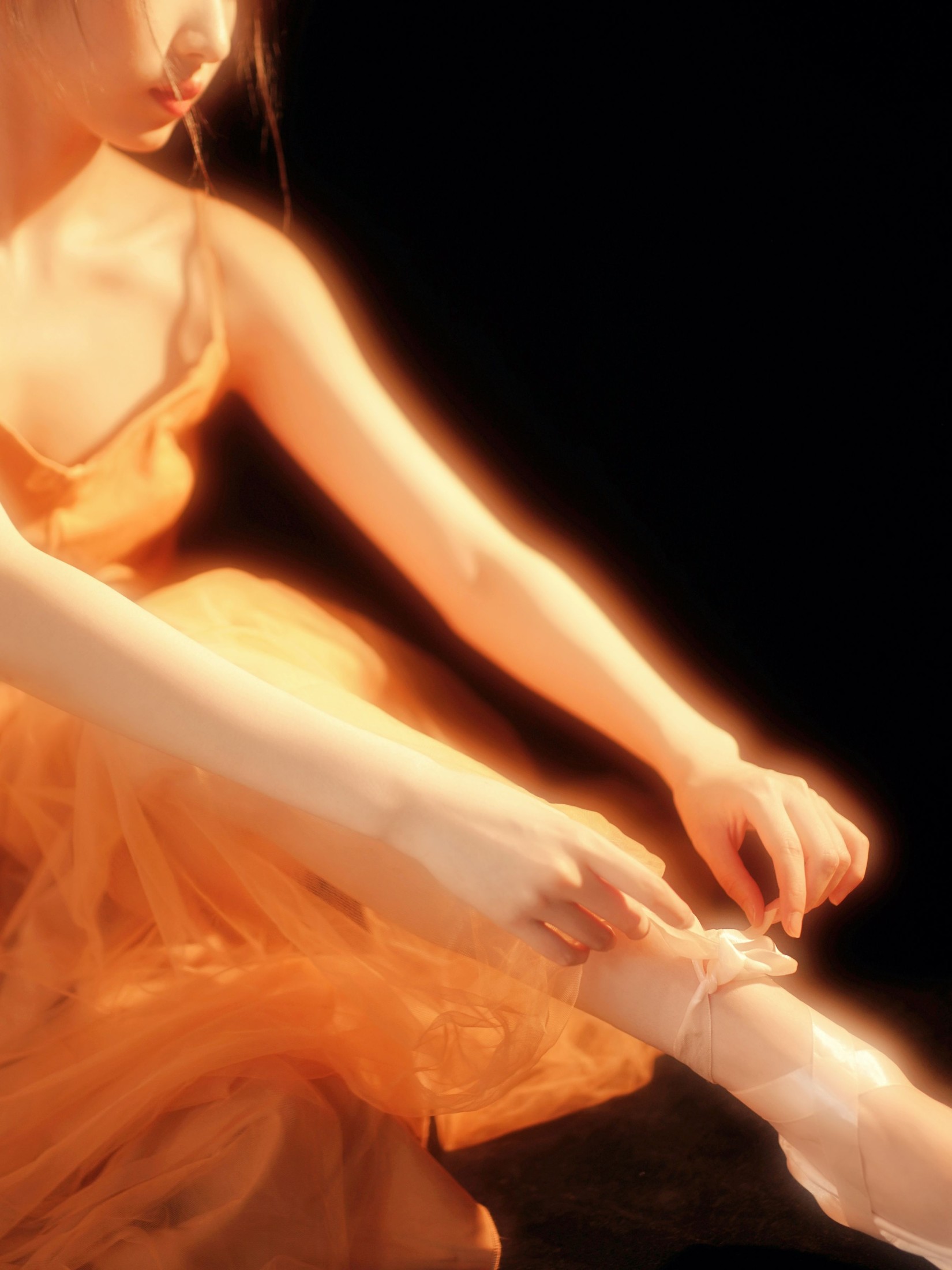 Yulia – 《黄灯下的芭蕾》[18P]