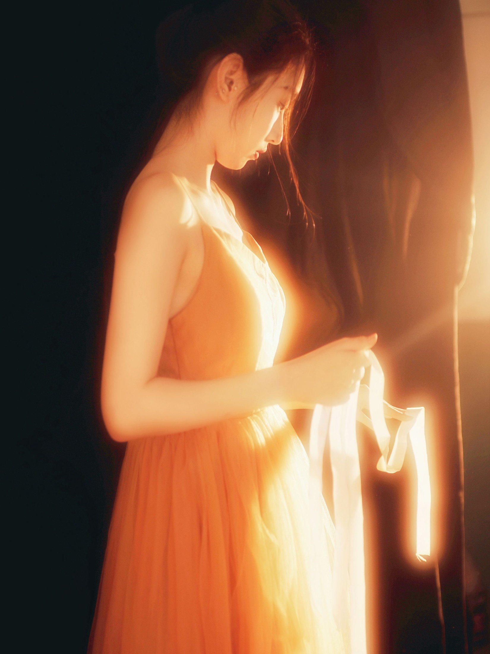 Yulia – 《黄灯下的芭蕾》[18P]