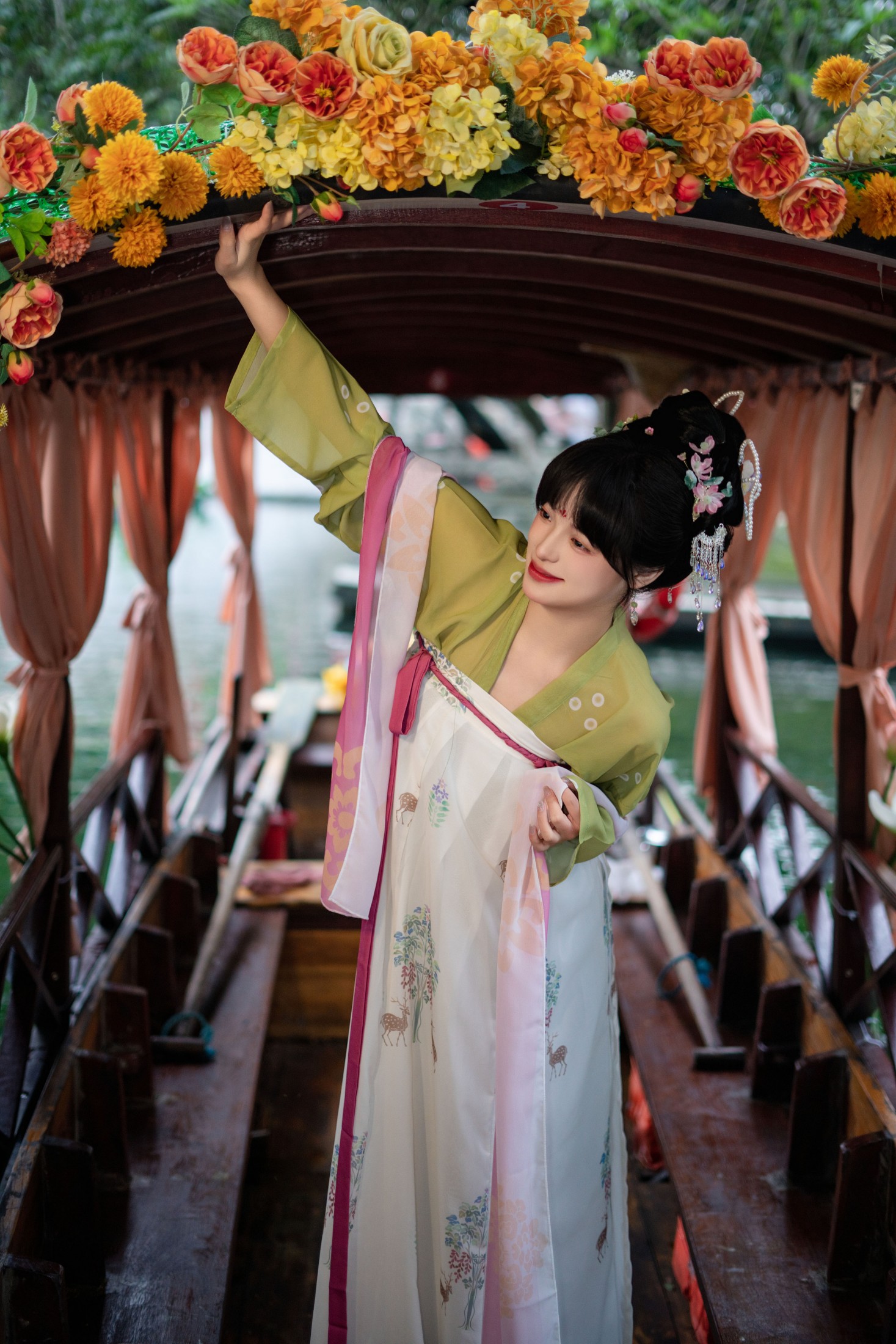 嘉琪 – 《荷花小仙女》[17P]