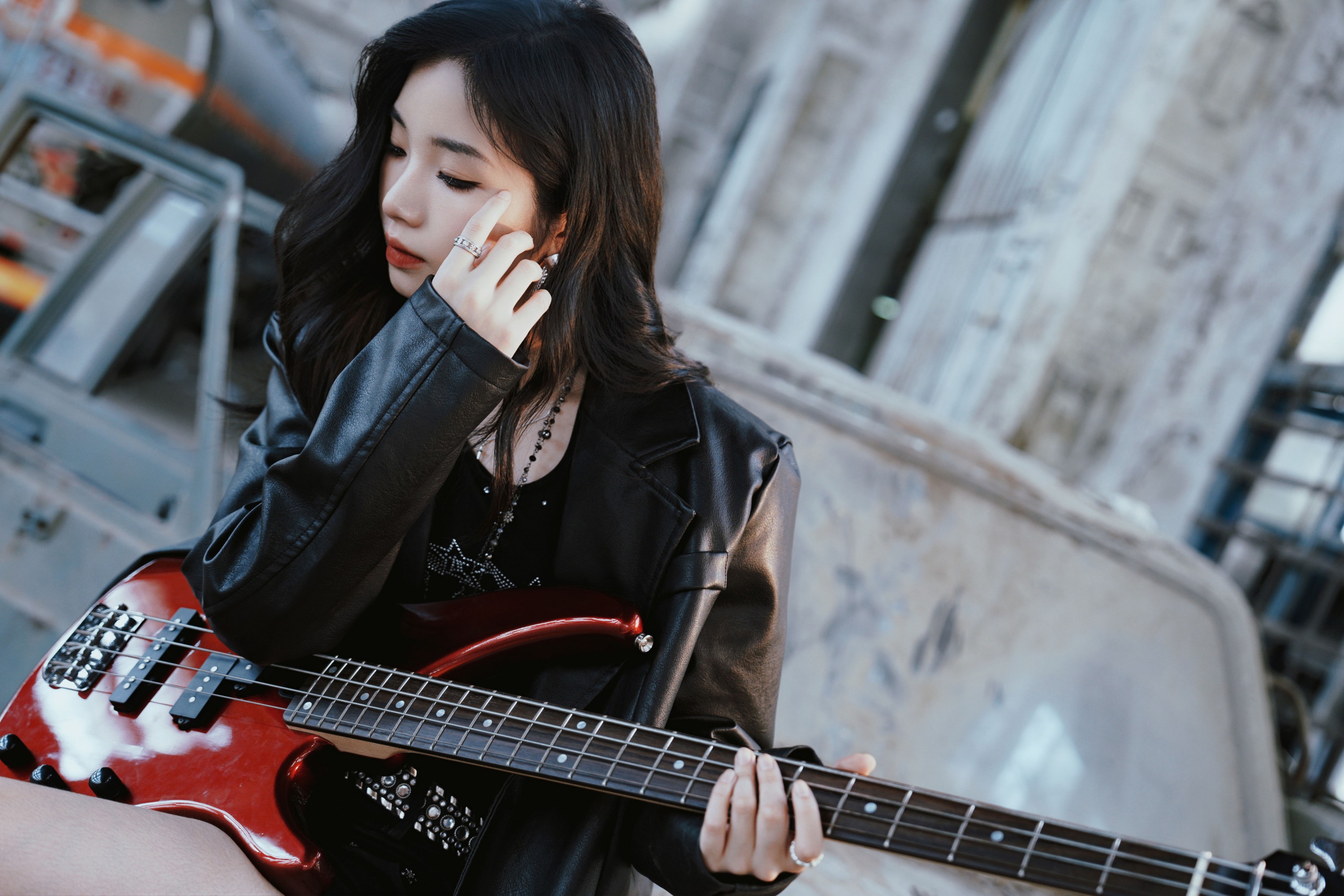 透明鱼yu – 《摇滚写真》[15P]